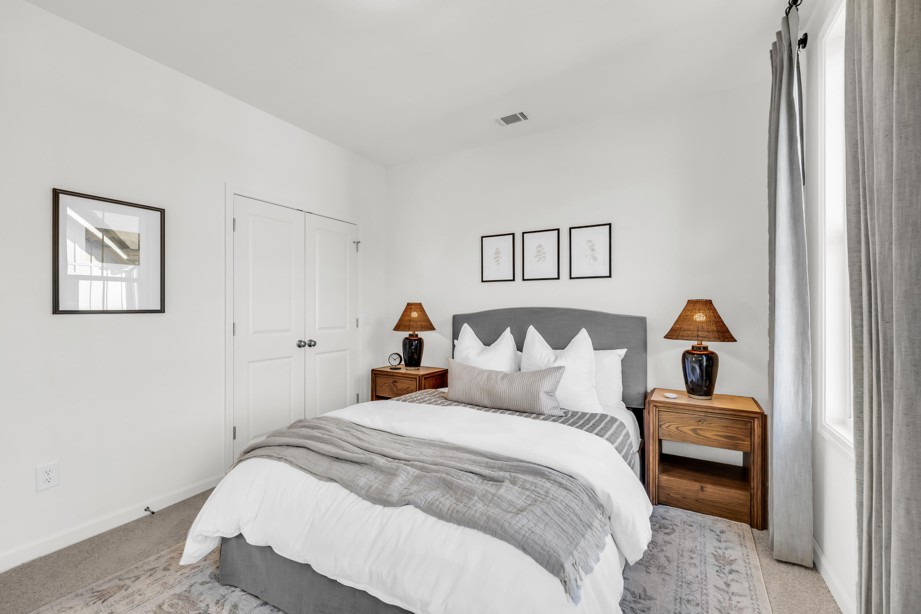 147 Peerless Avenue, 123