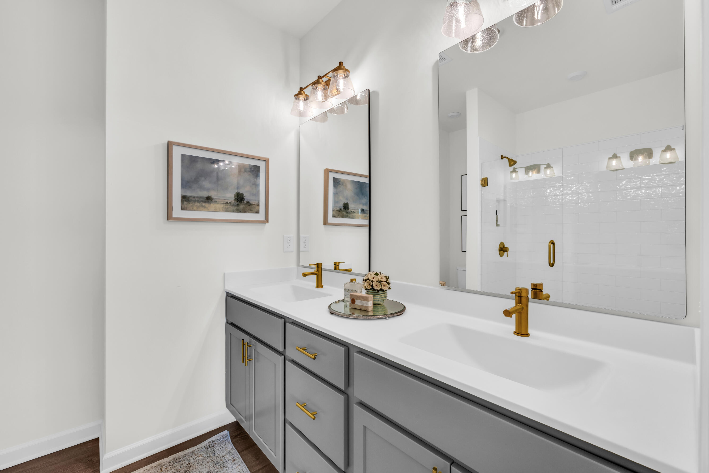 147 Peerless Avenue, 123