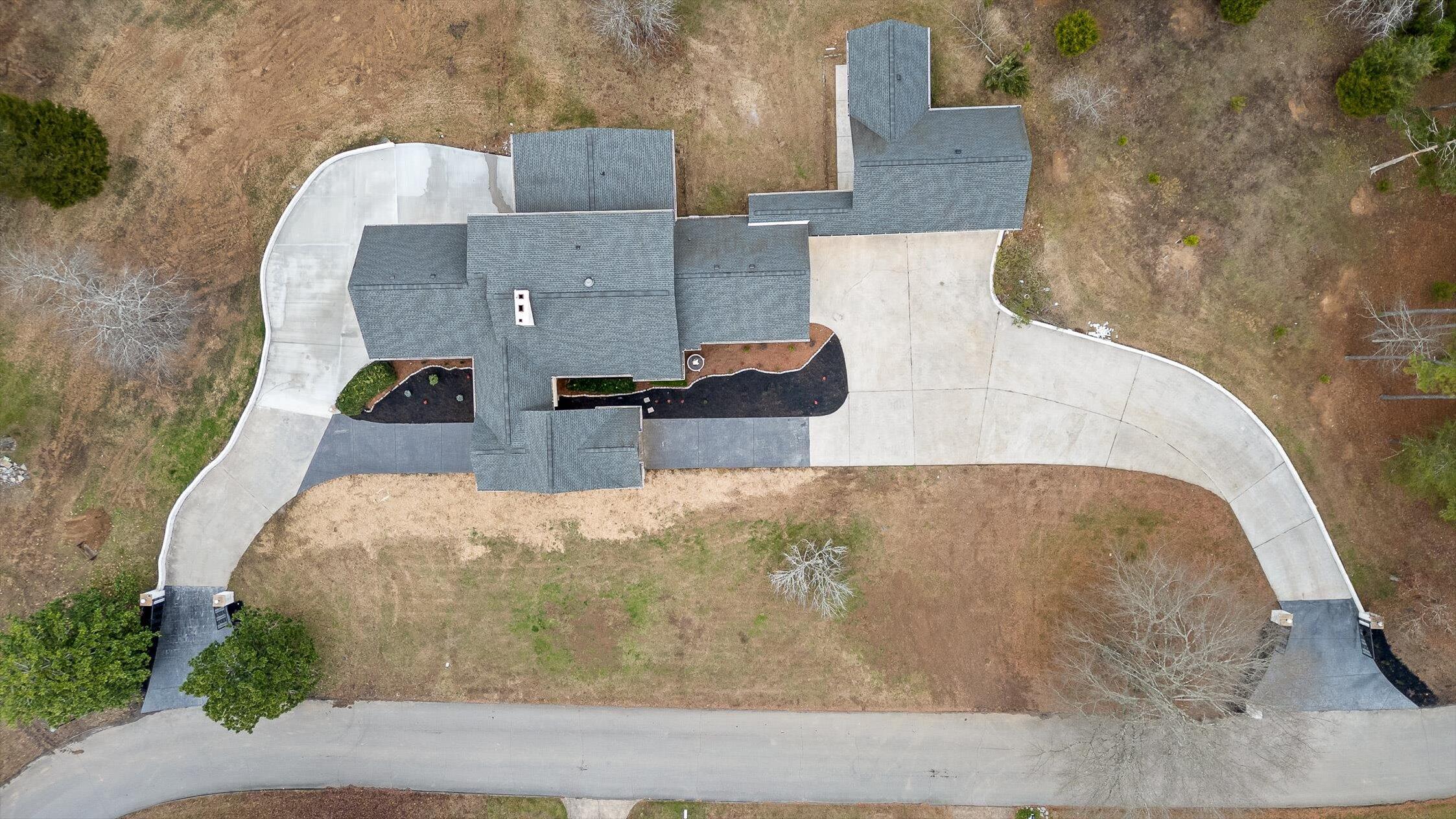 3176 Chestnut Circle NW