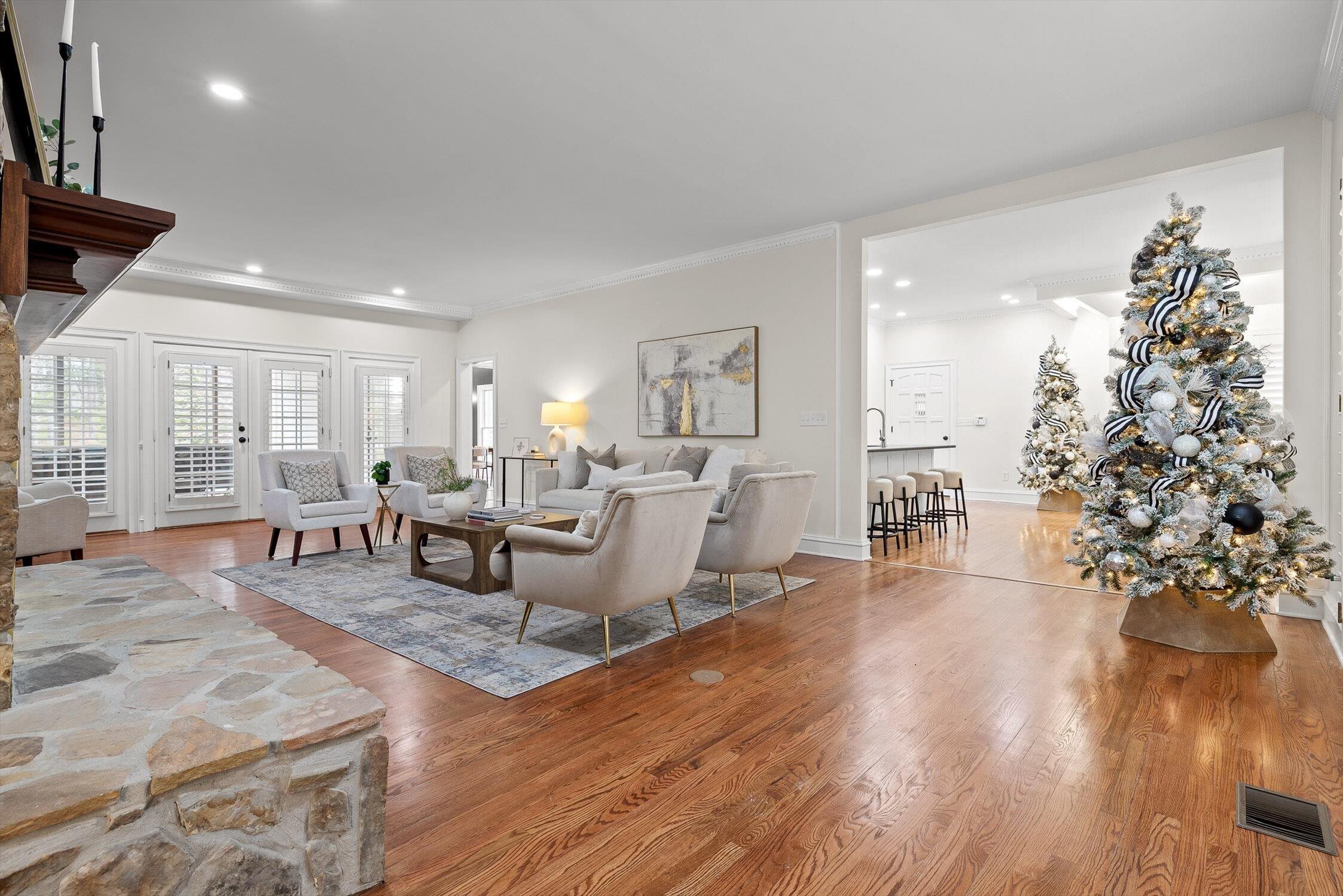 3176 Chestnut Circle NW