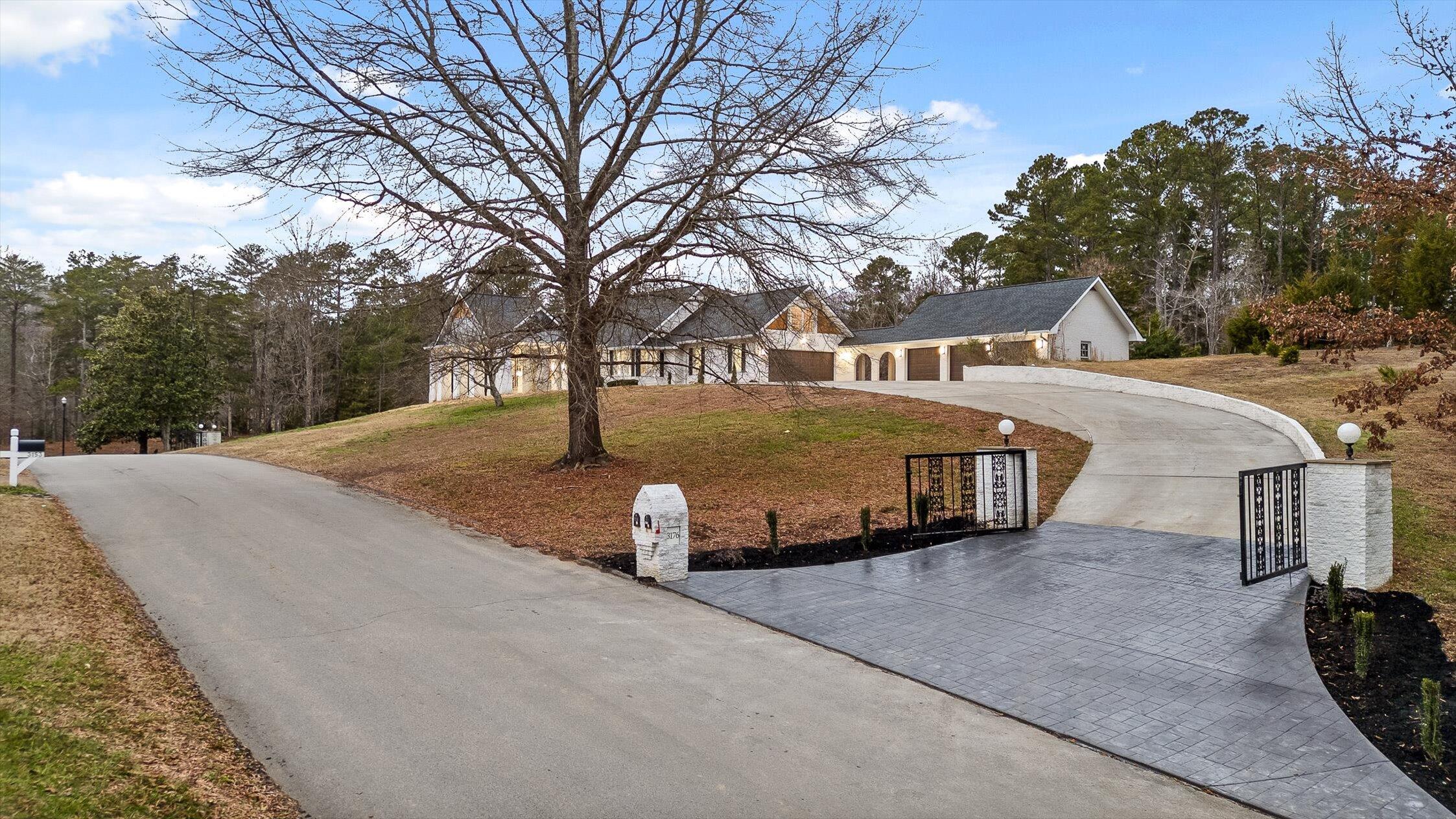 3176 Chestnut Circle NW