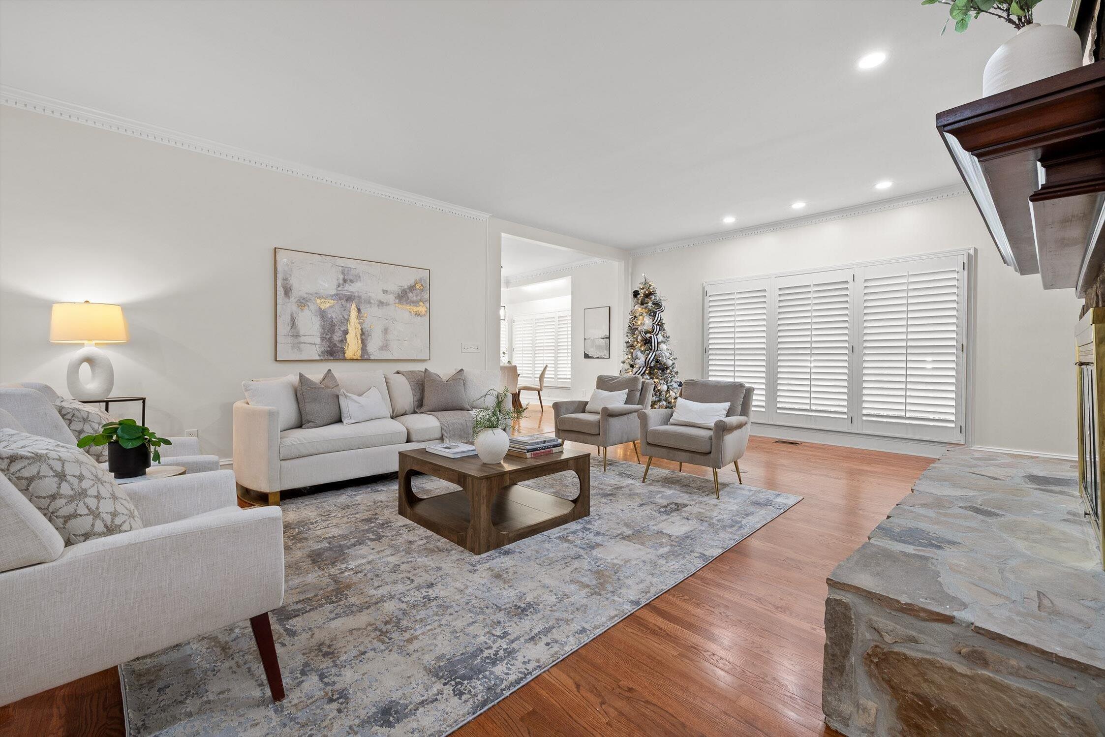 3176 Chestnut Circle NW