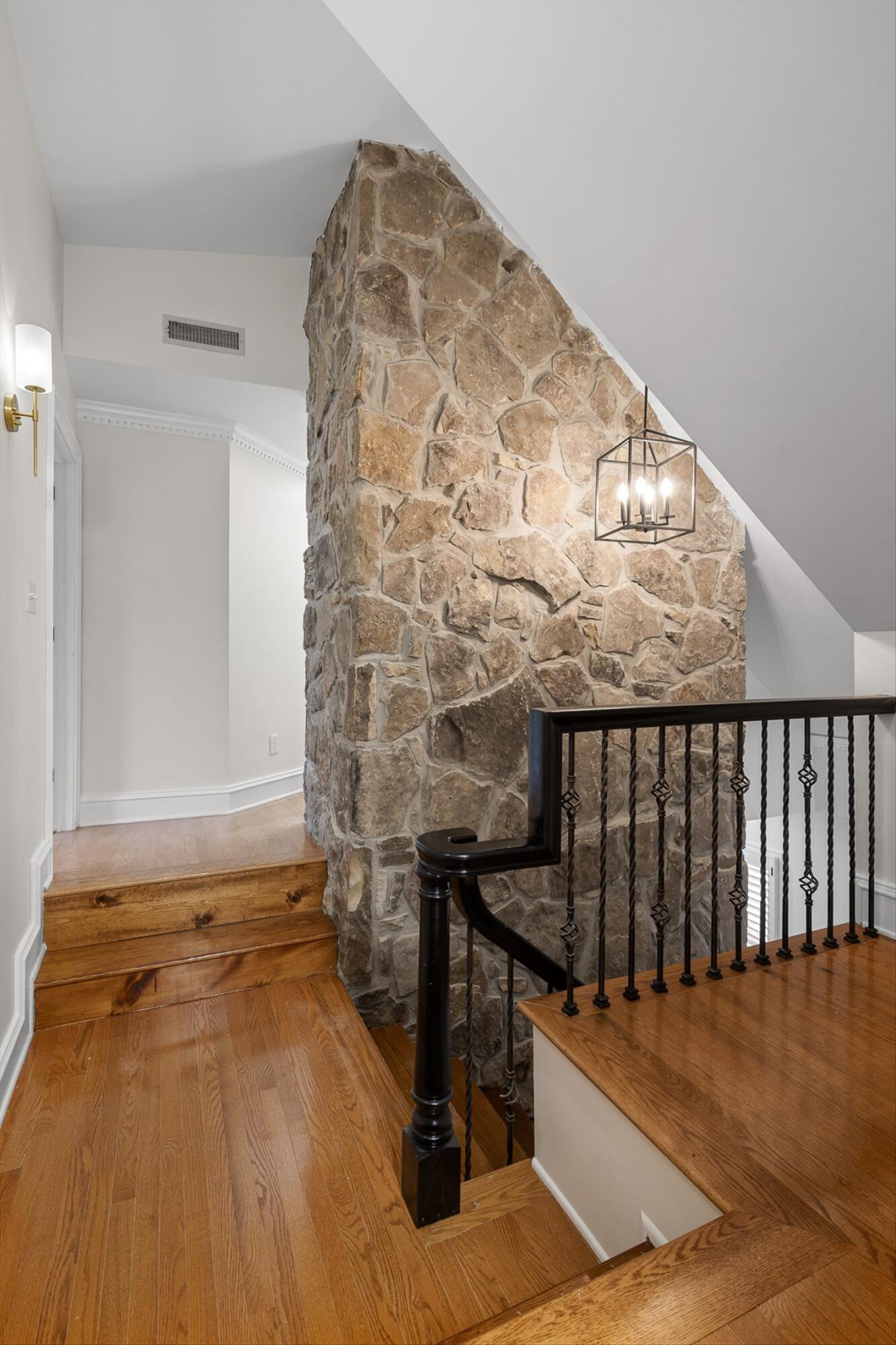 3176 Chestnut Circle NW