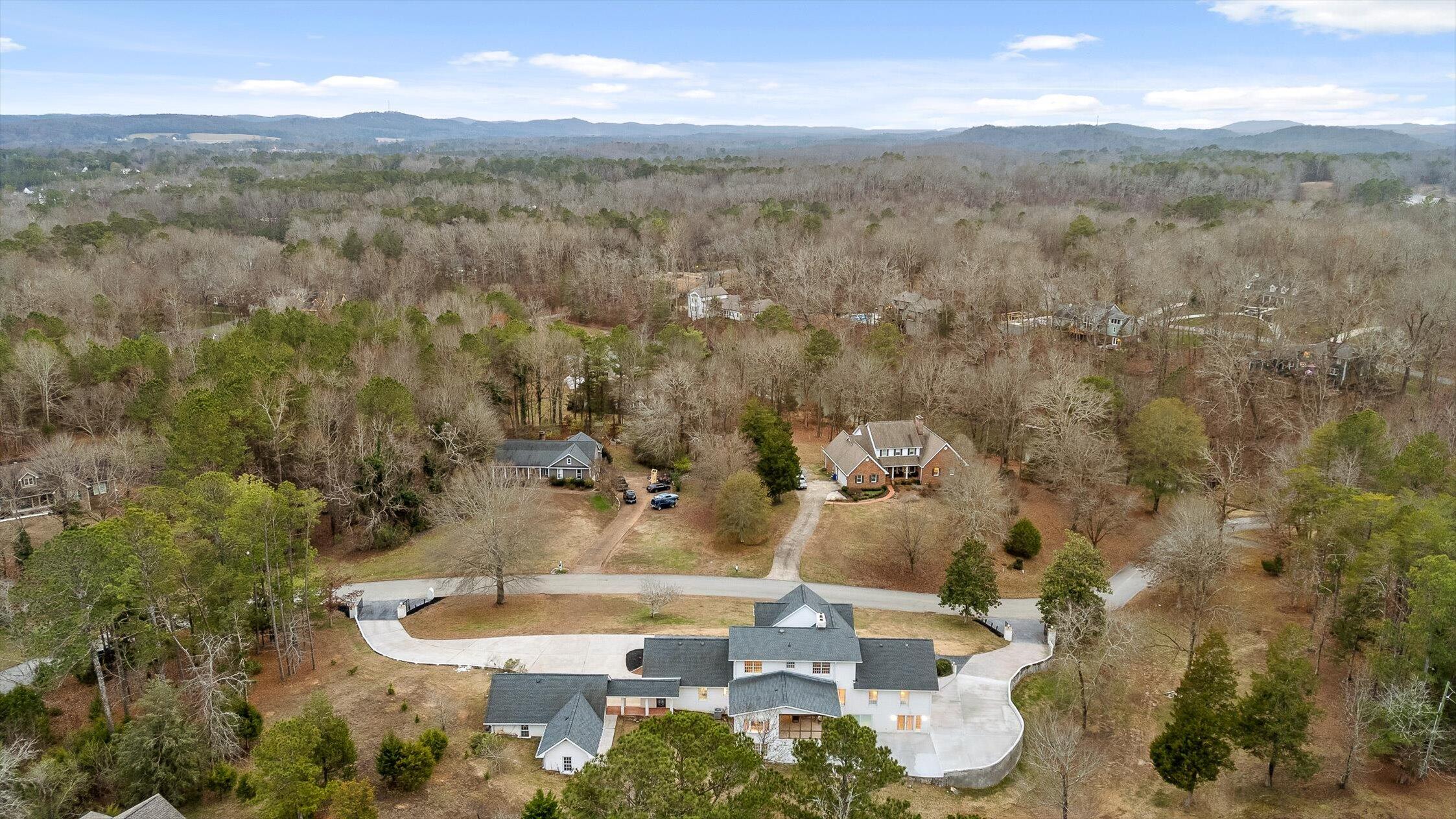 3176 Chestnut Circle NW