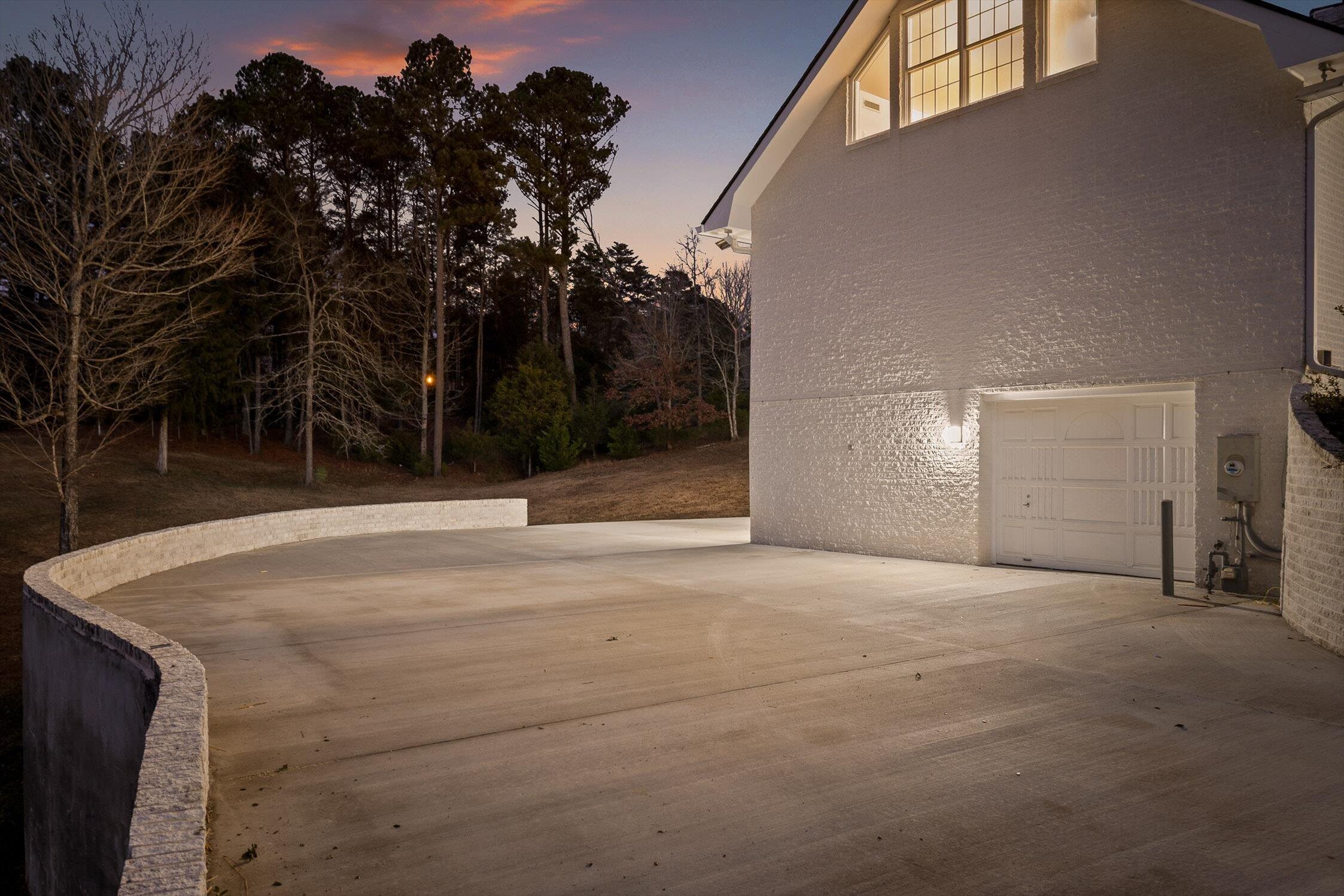 3176 Chestnut Circle NW