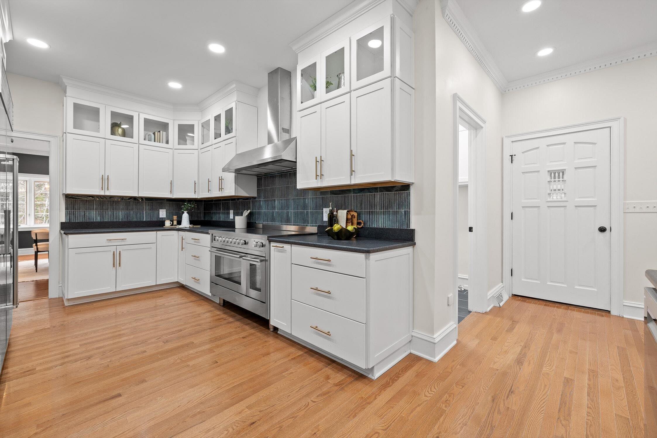 3176 Chestnut Circle NW