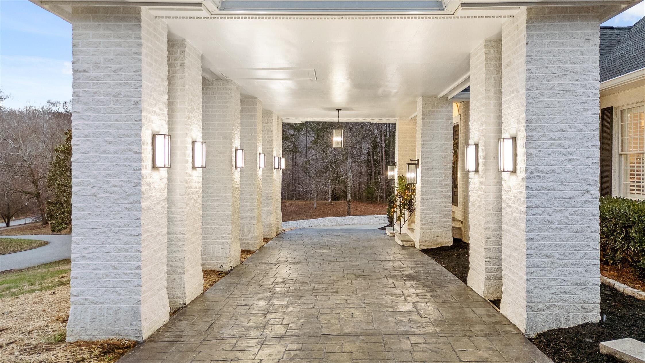 3176 Chestnut Circle NW