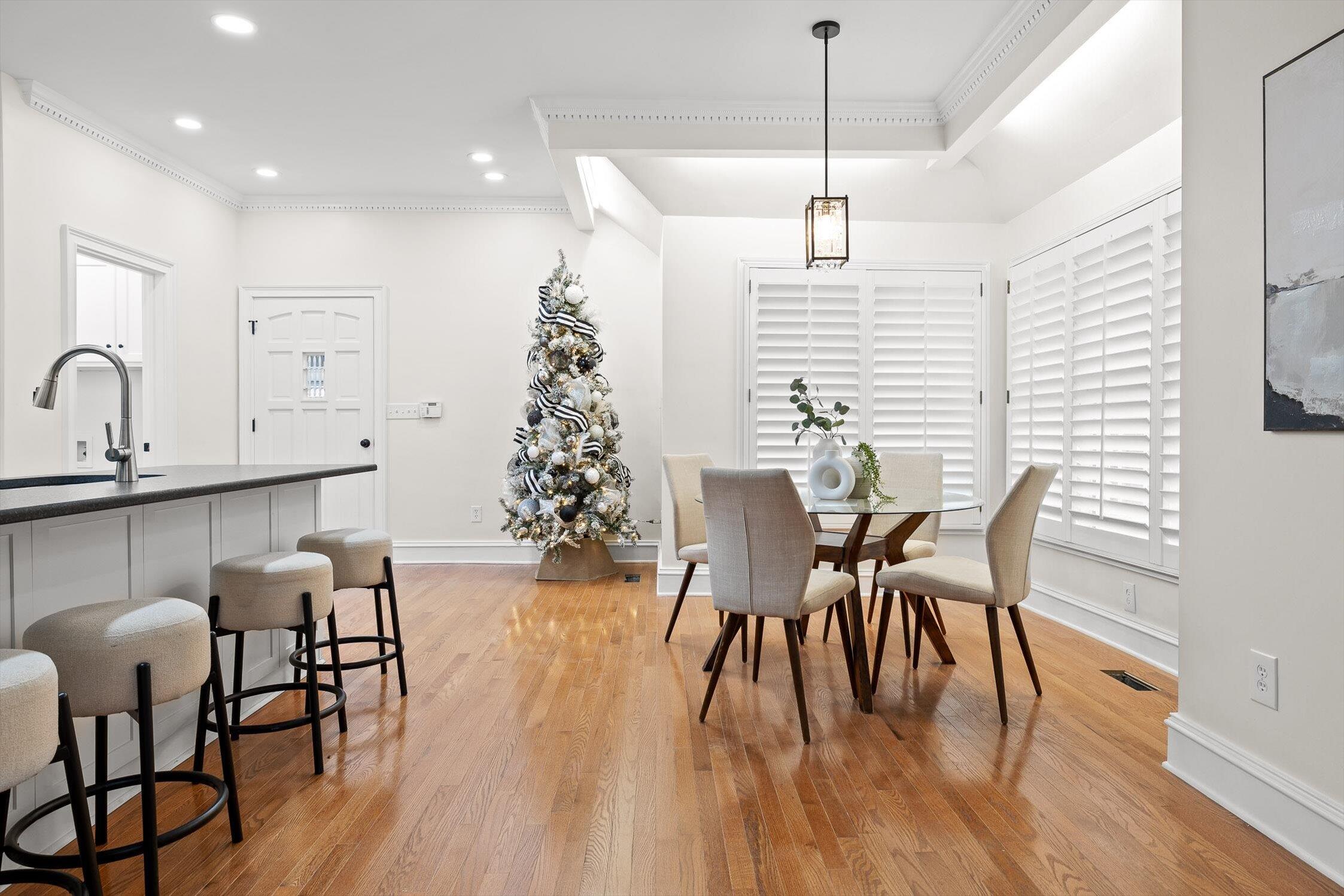 3176 Chestnut Circle NW