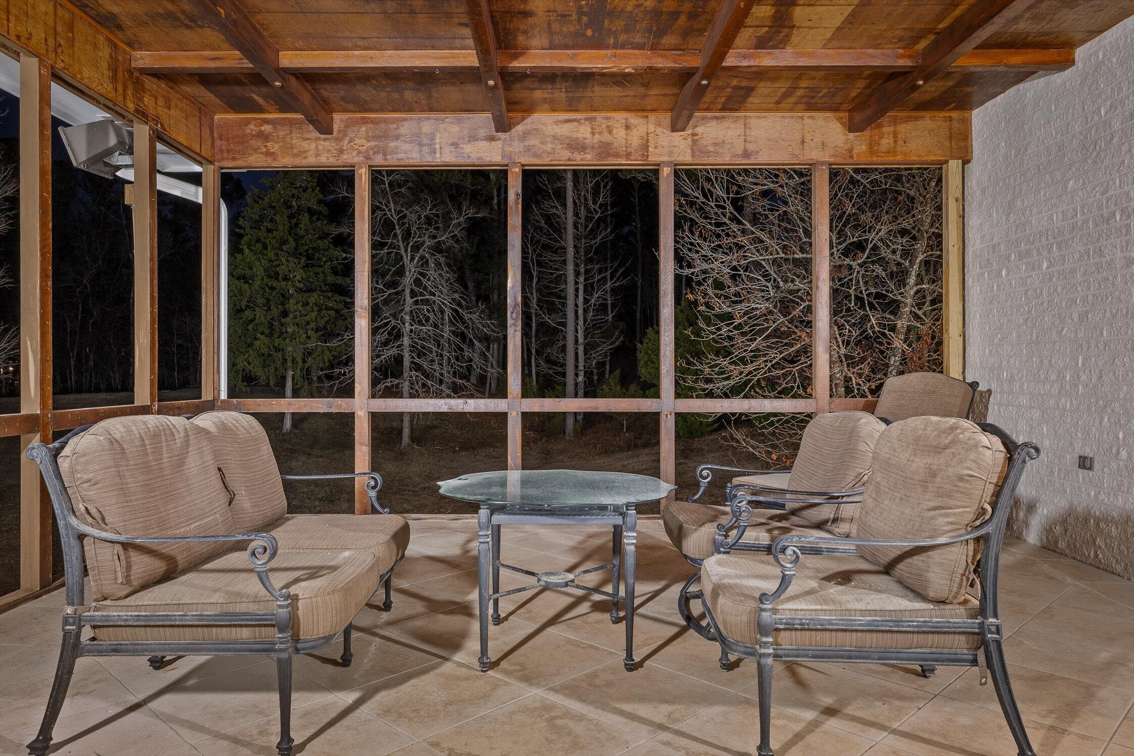 3176 Chestnut Circle NW