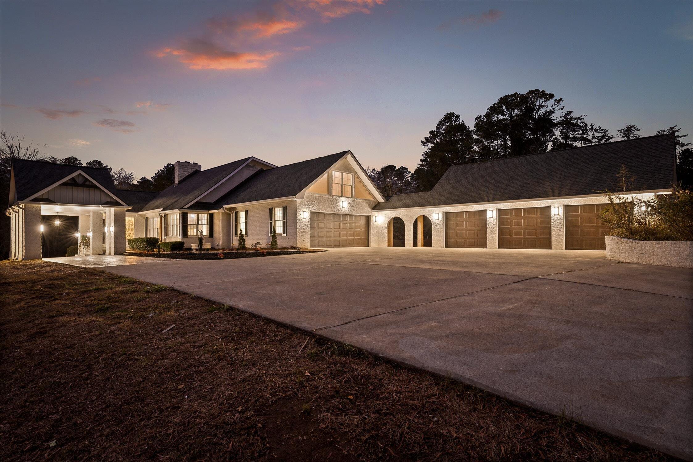 3176 Chestnut Circle NW