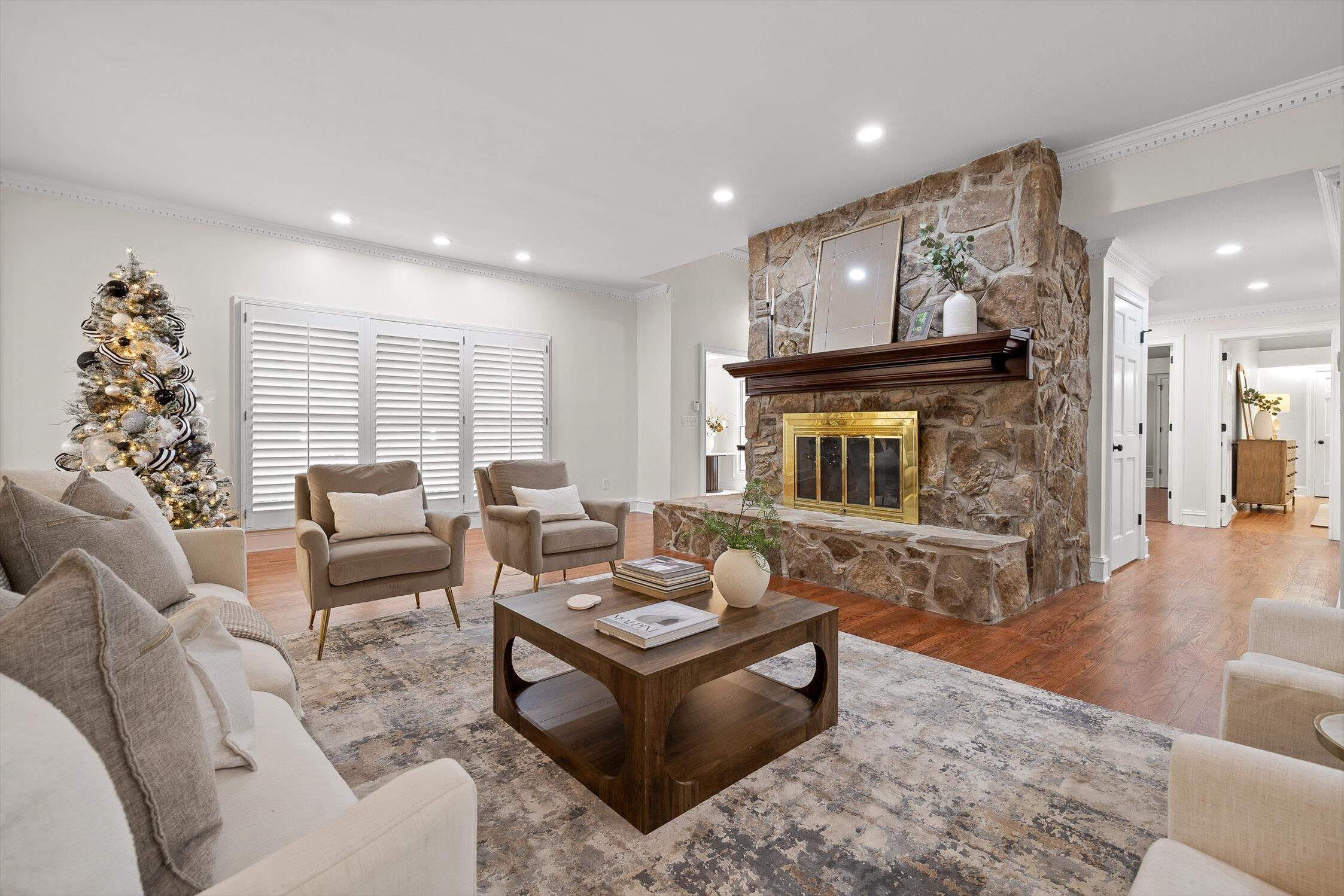 3176 Chestnut Circle NW