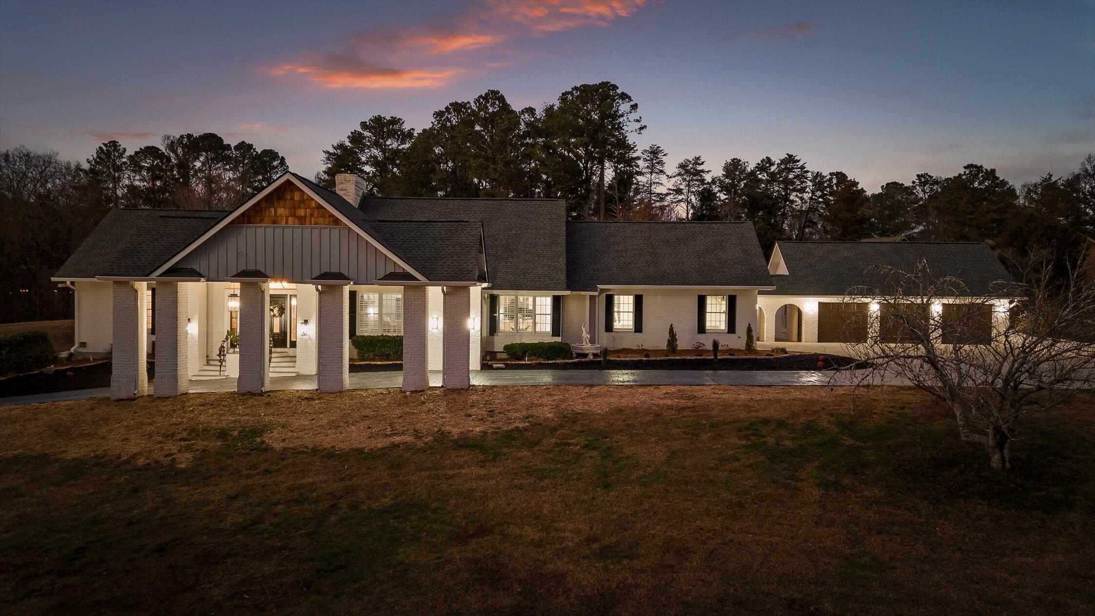 3176 Chestnut Circle NW