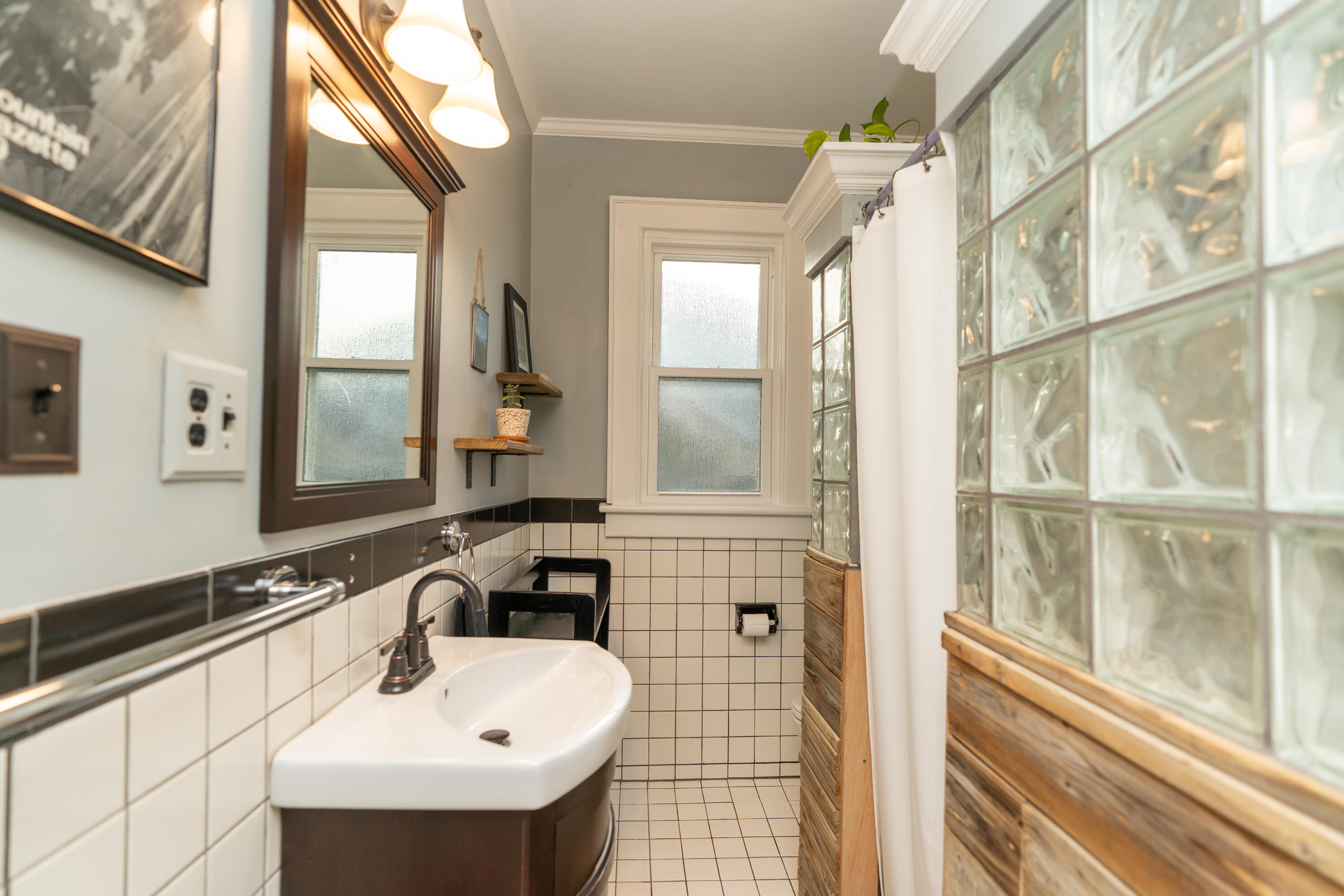 916 Mississippi Avenue