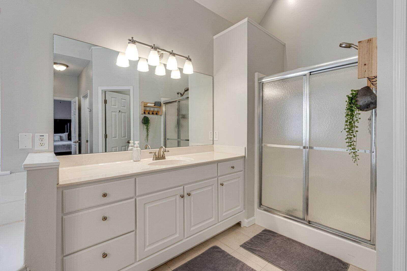 5864 Crooked Creek Drive