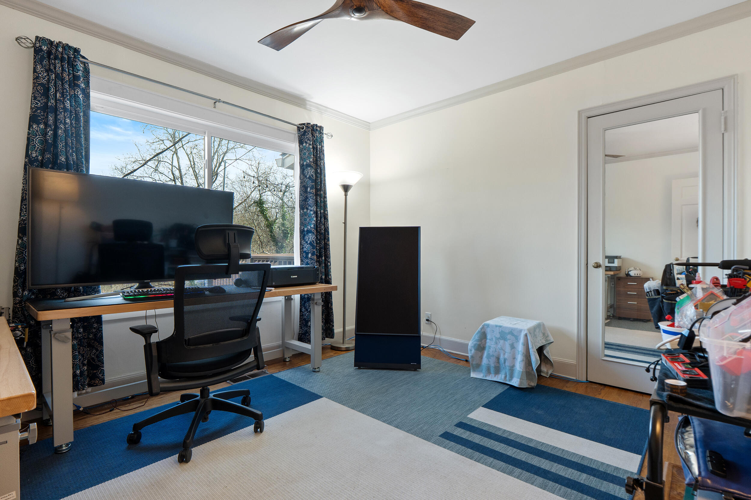 1826 Auburndale Avenue