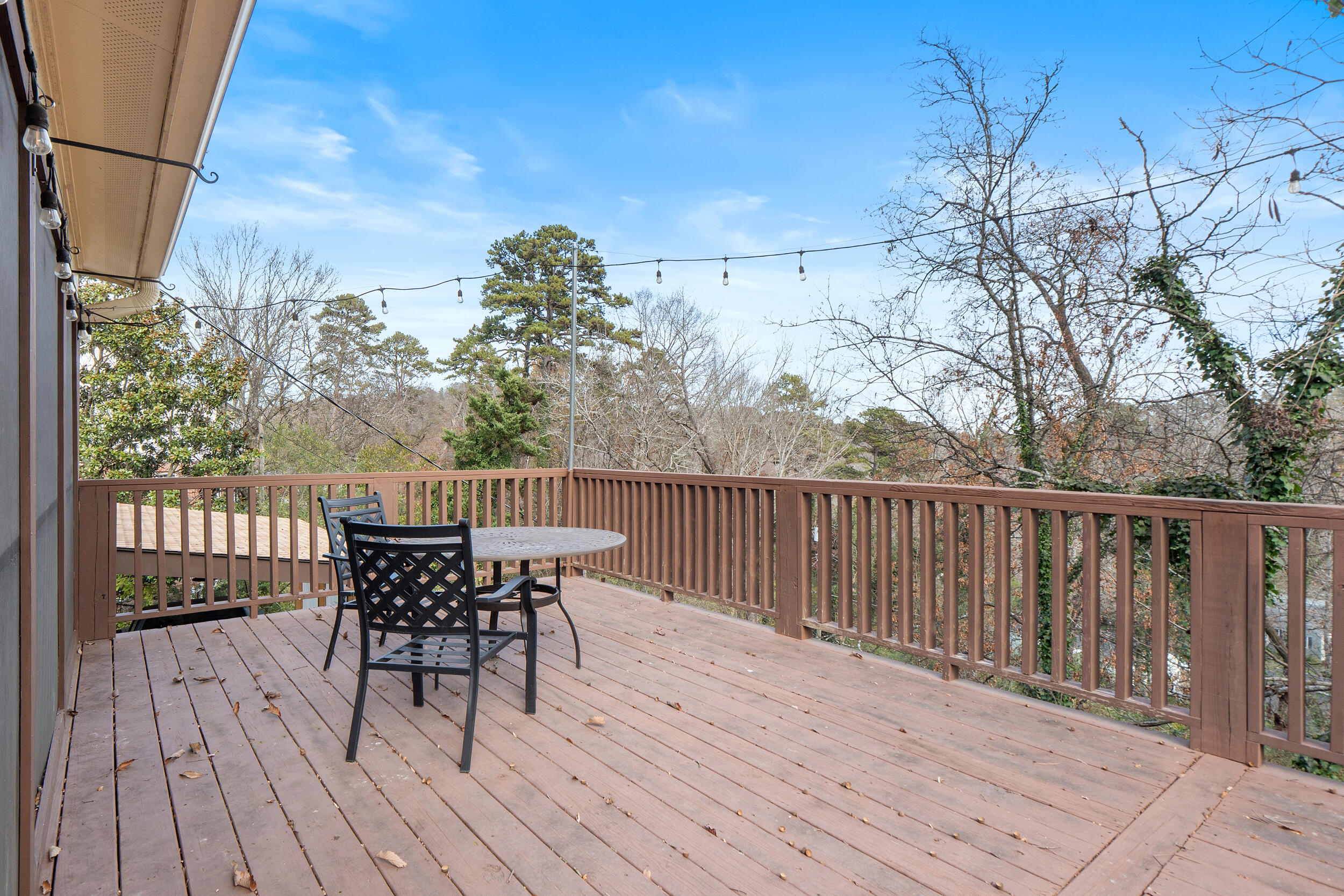 1826 Auburndale Avenue