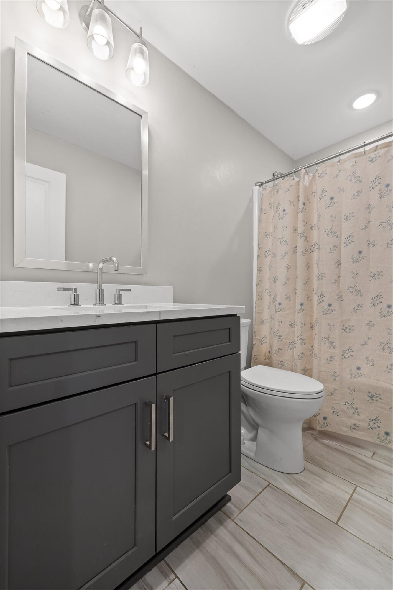 8112 Holly Crest Drive