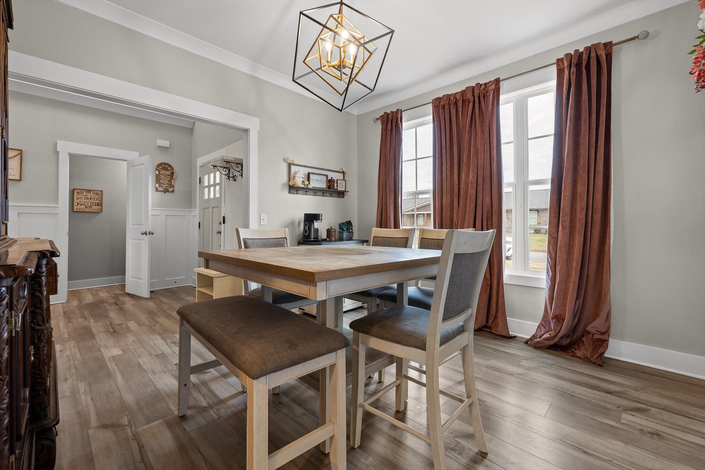 8112 Holly Crest Drive