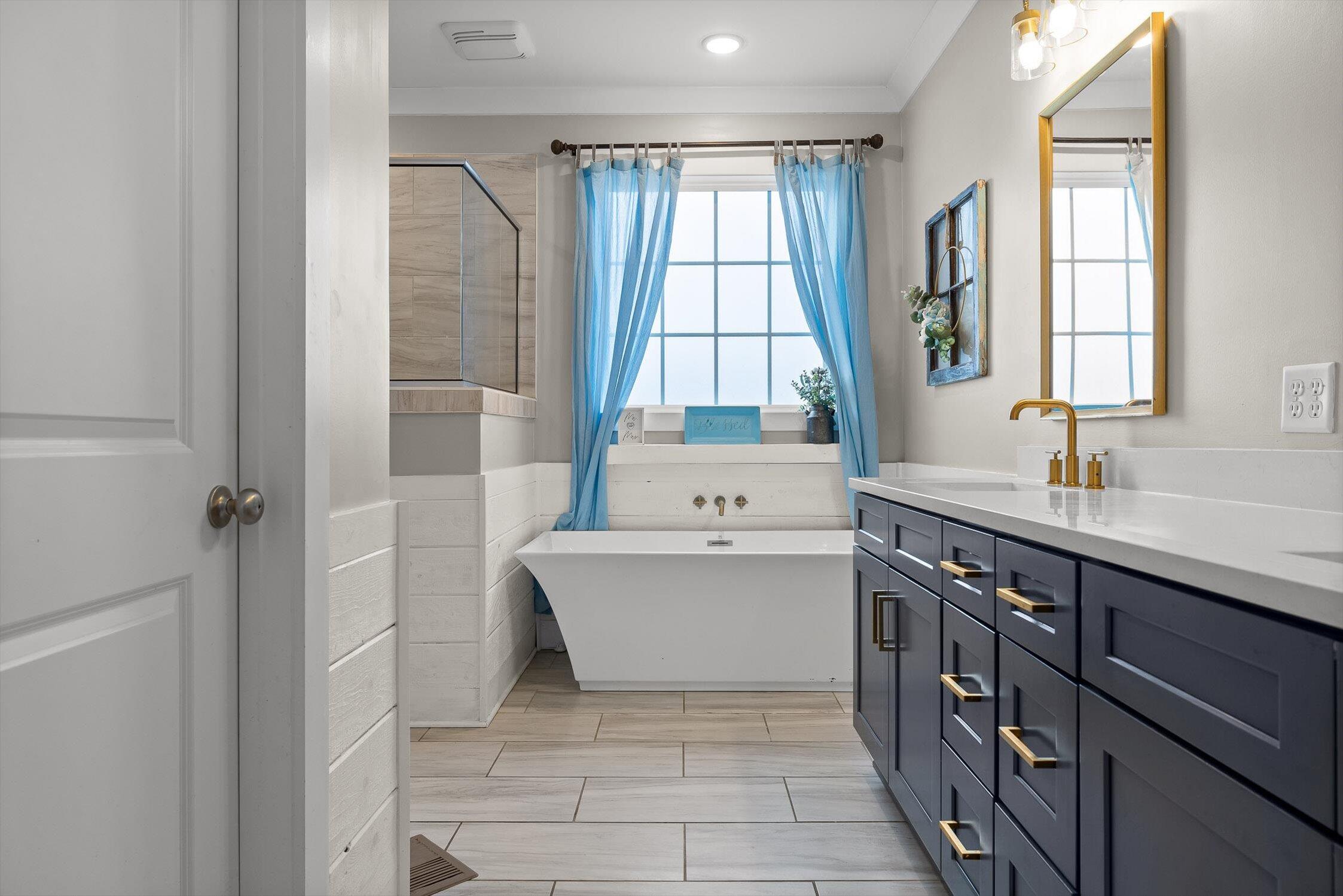 8112 Holly Crest Drive