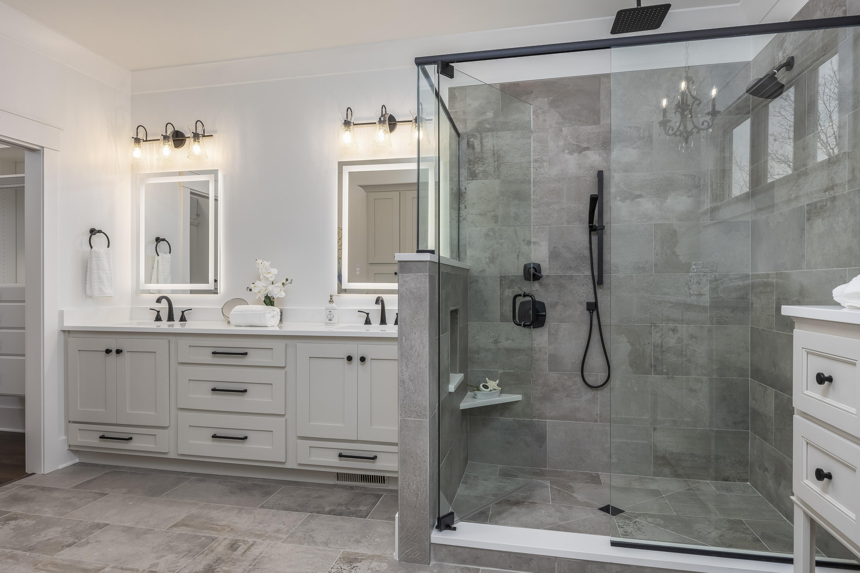 202 Goose Creek Circle