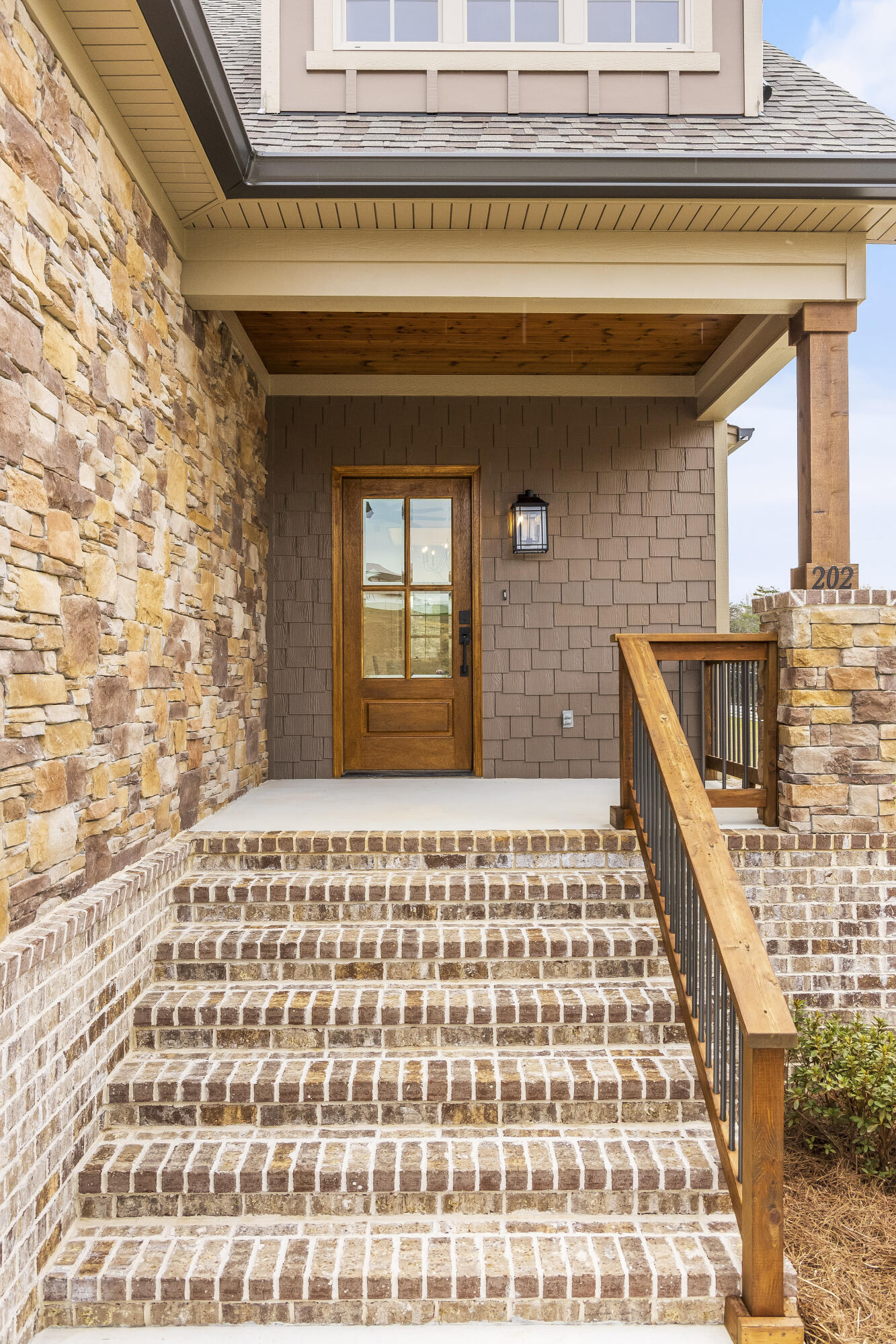 202 Goose Creek Circle