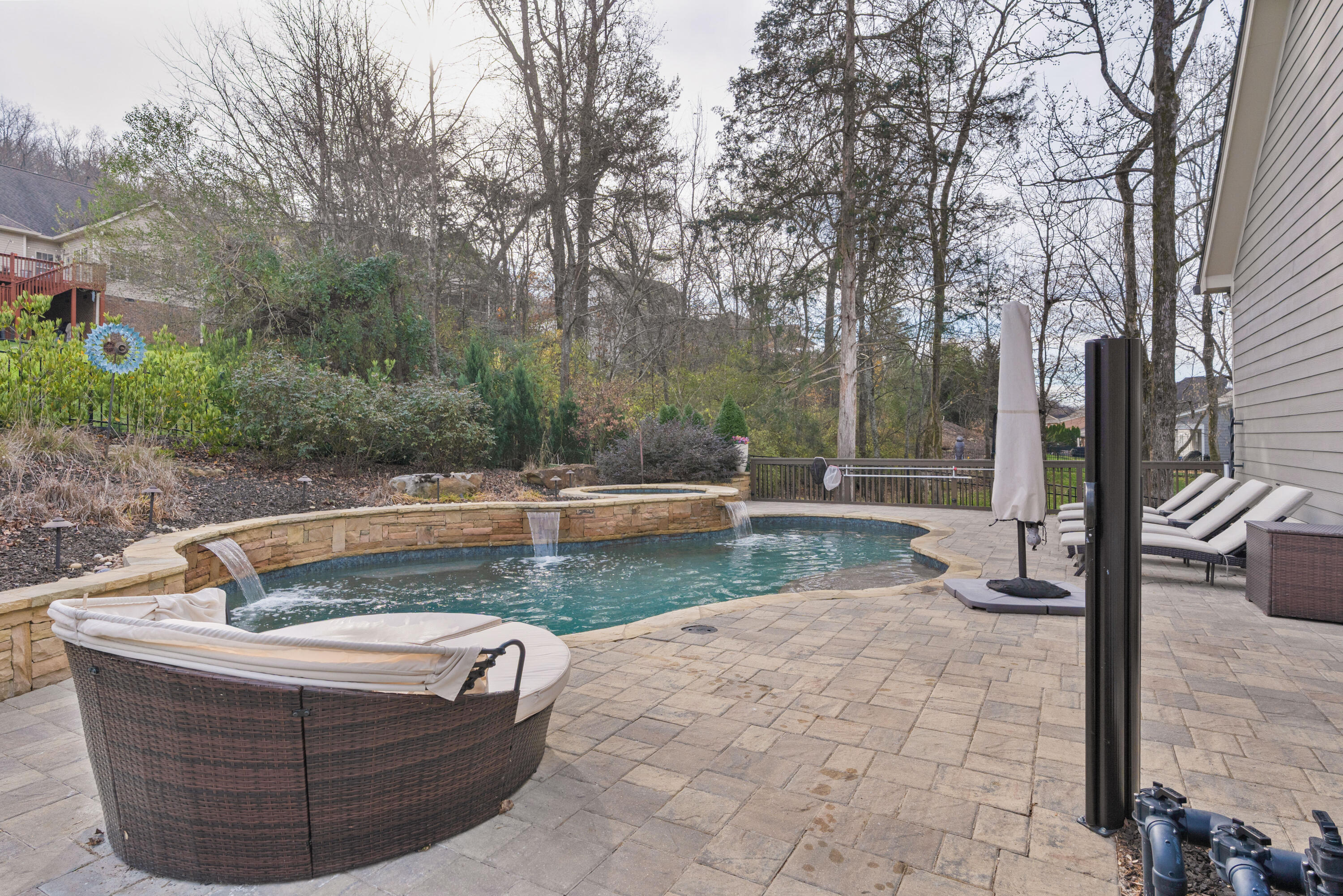 1150 Saddlebrook Drive, 195