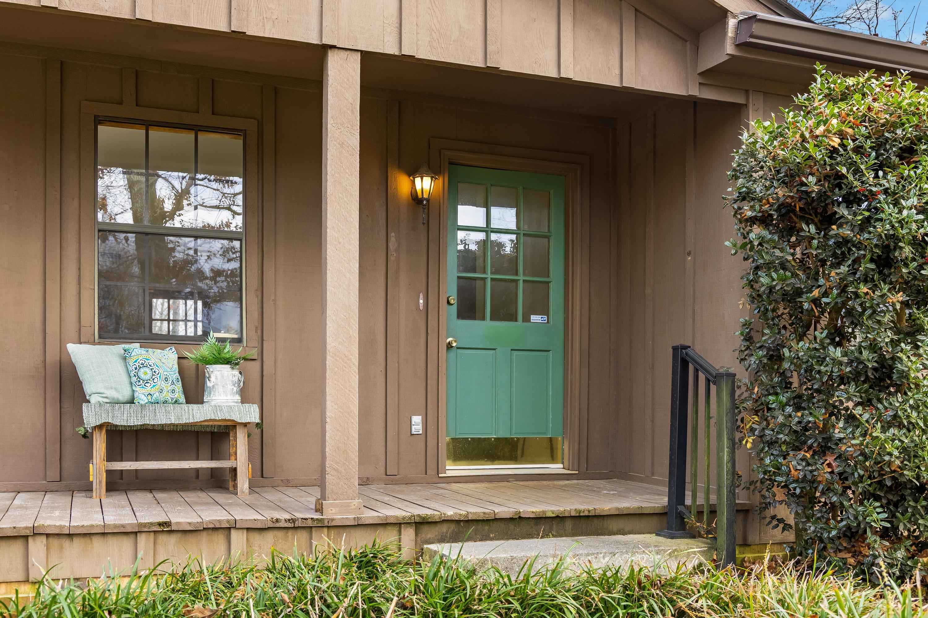 2536 Cross Winds Lane