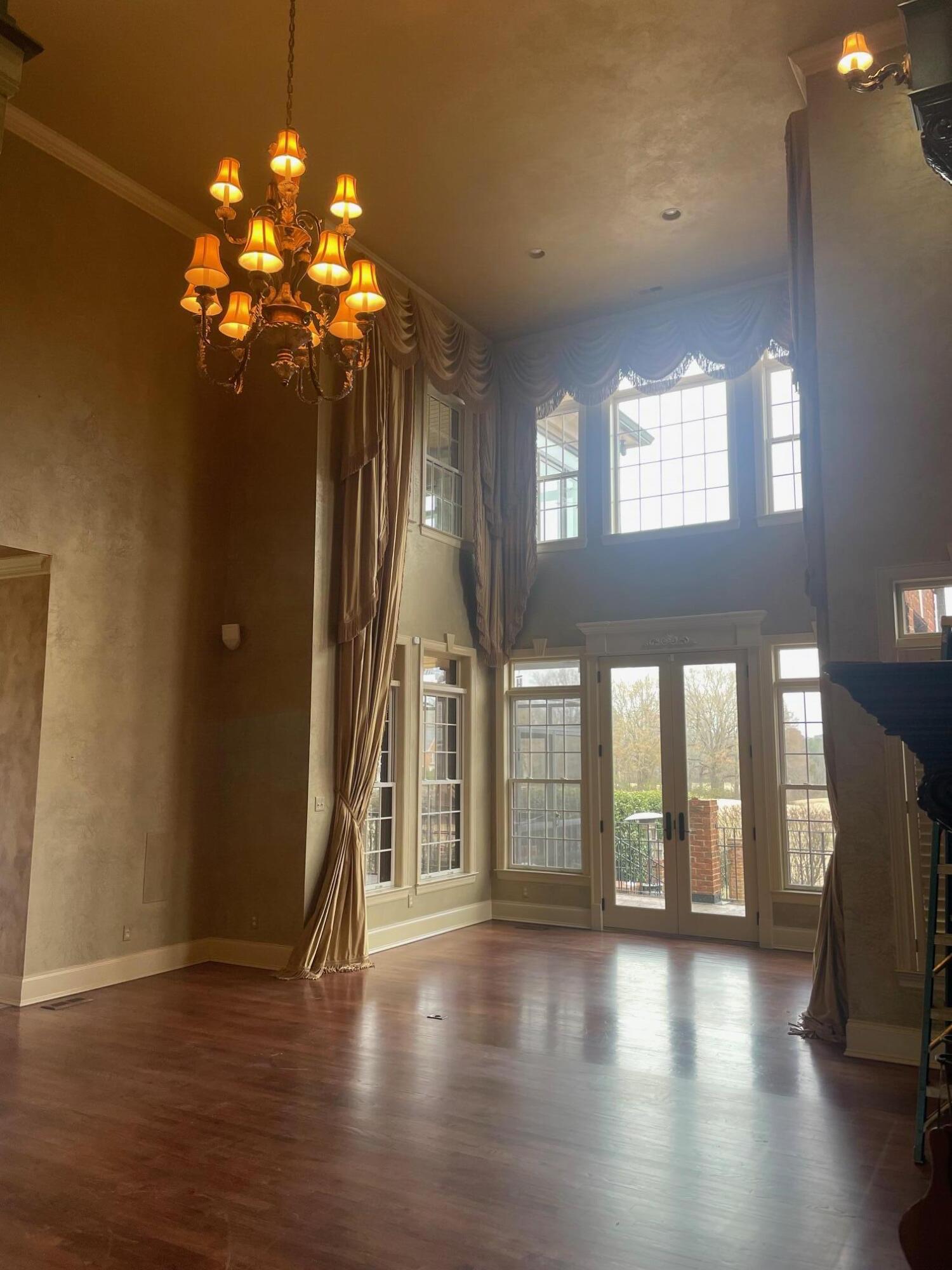 7821 Night Hawk Road