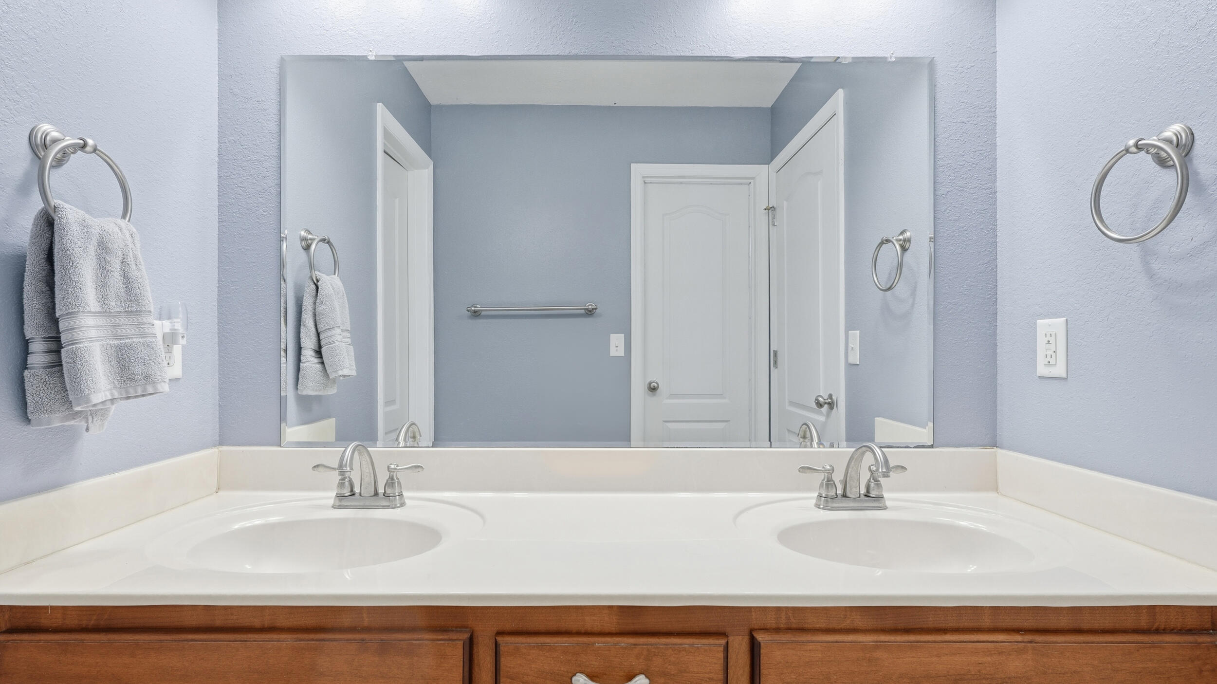 8900 Brett Daniel Way