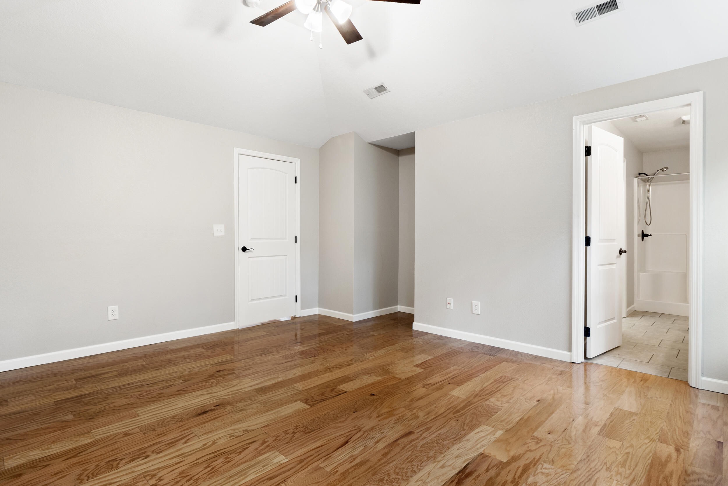 1190 Stonegate Circle NW