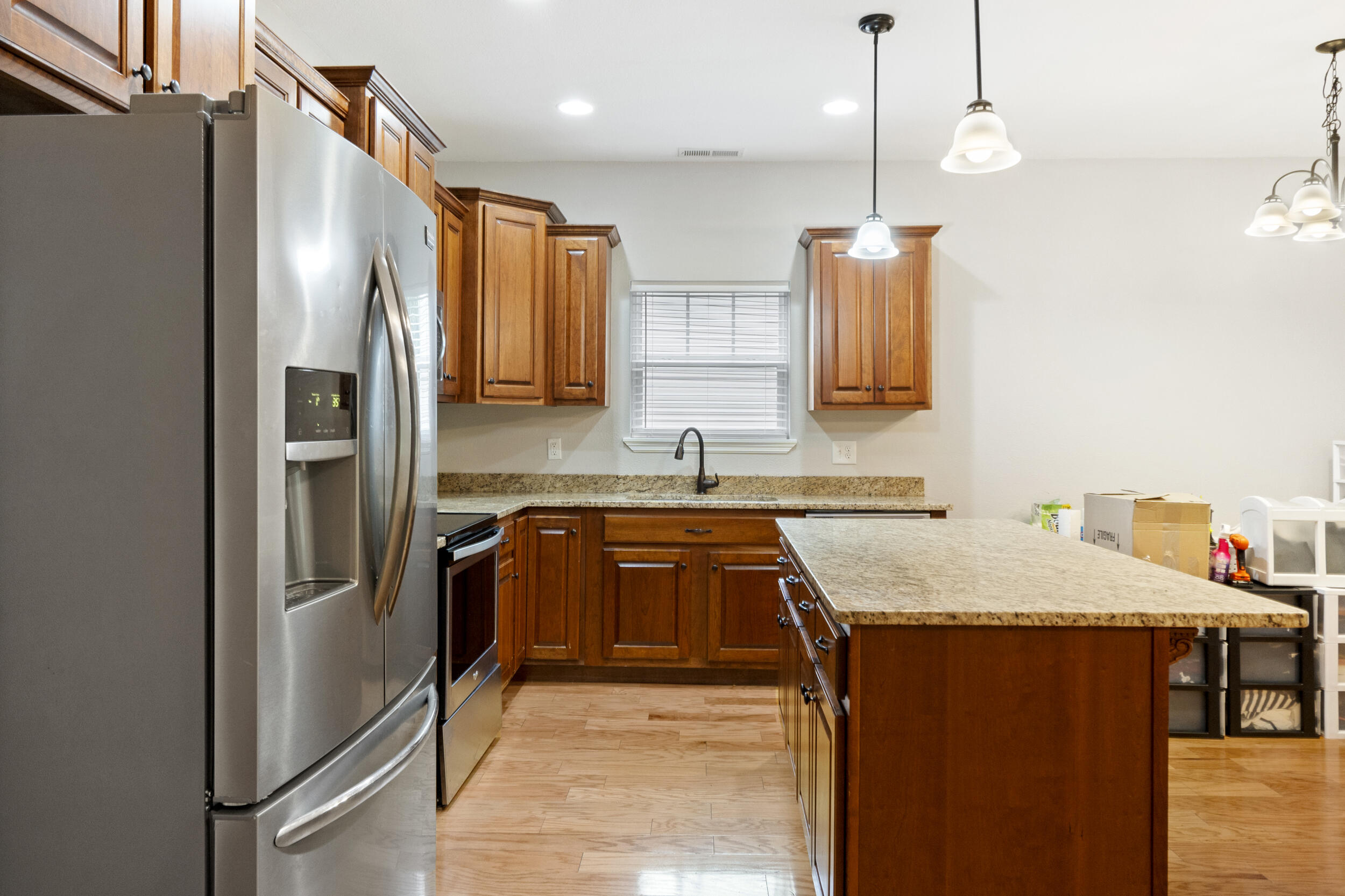 1190 Stonegate Circle NW