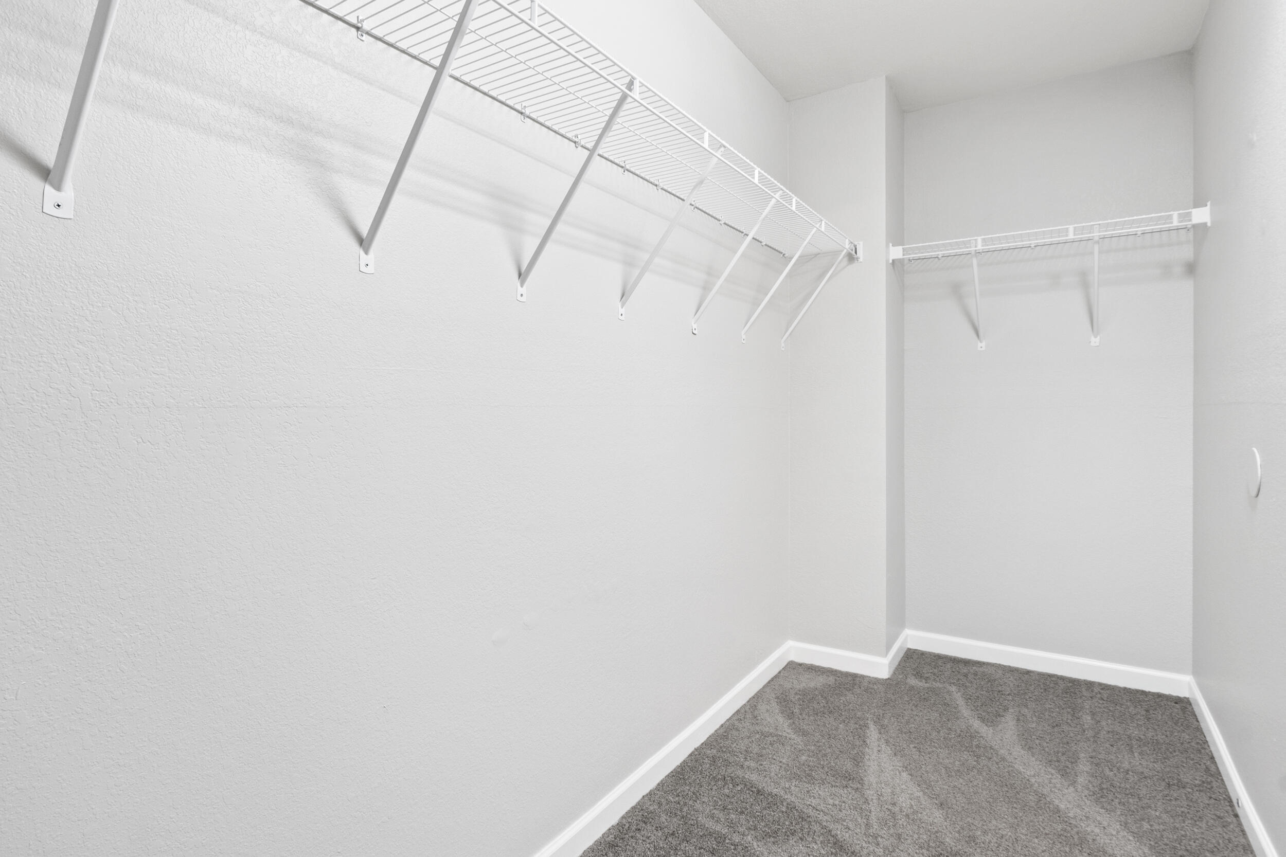 1190 Stonegate Circle NW