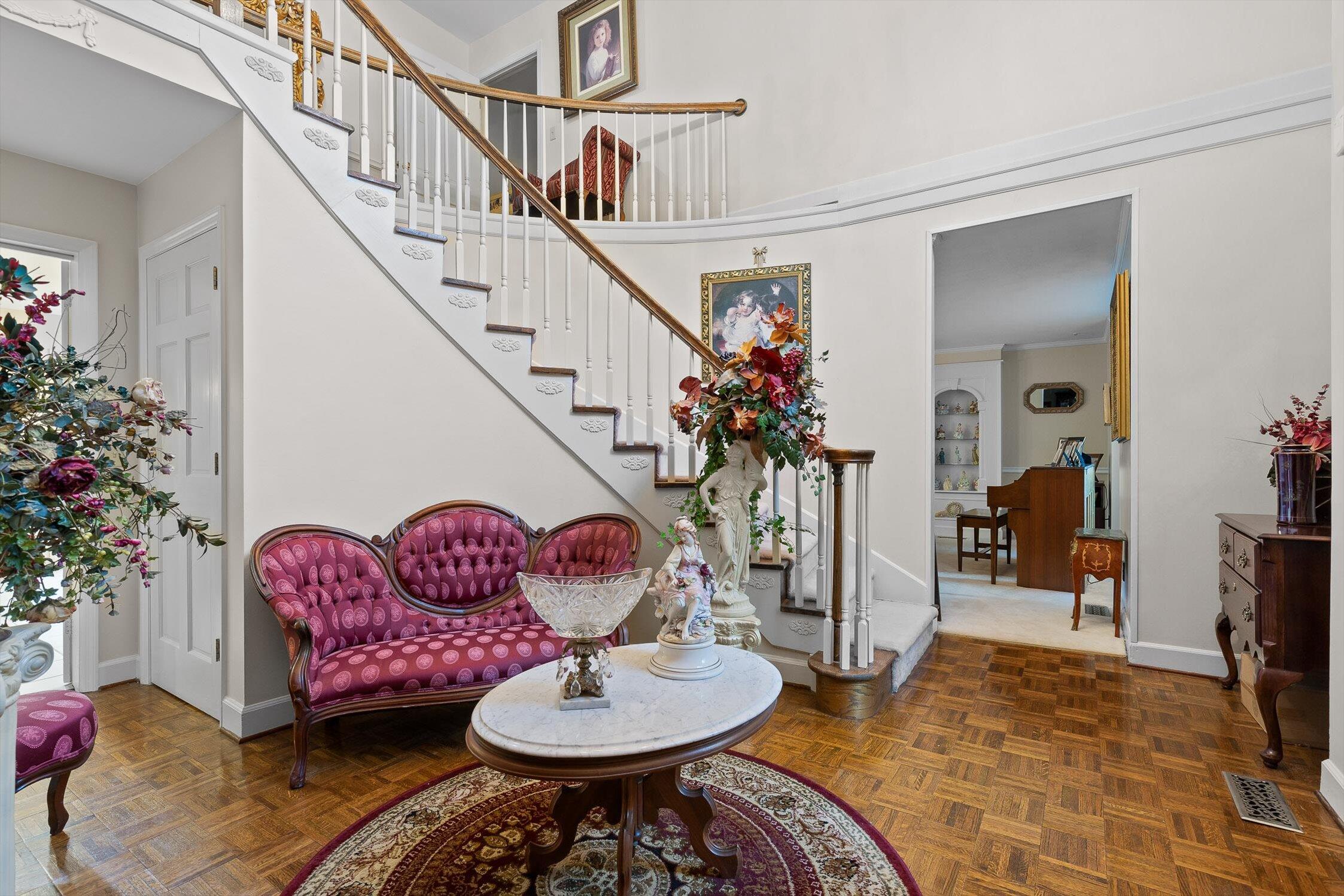 7819 Stonehenge Drive