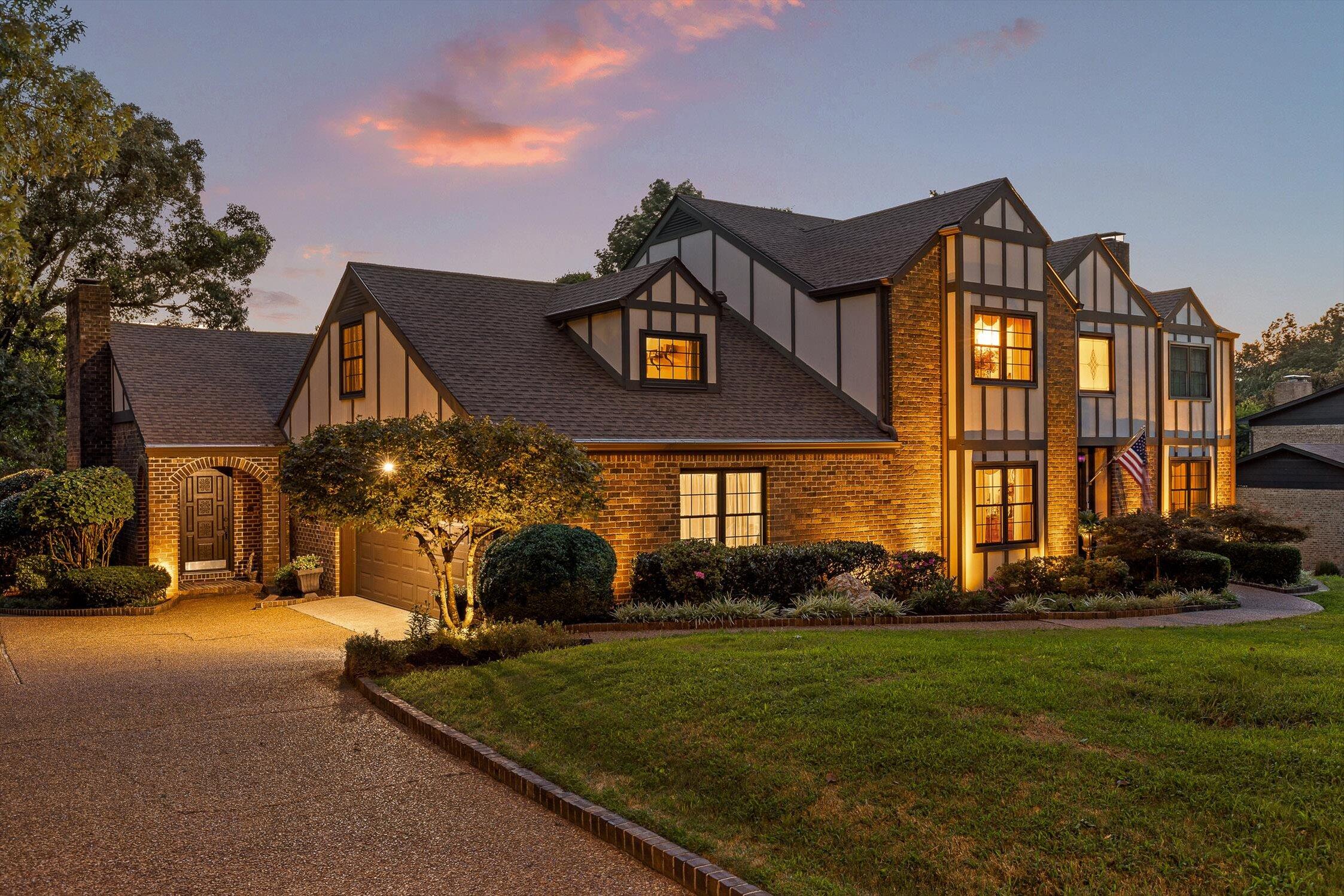 7819 Stonehenge Drive