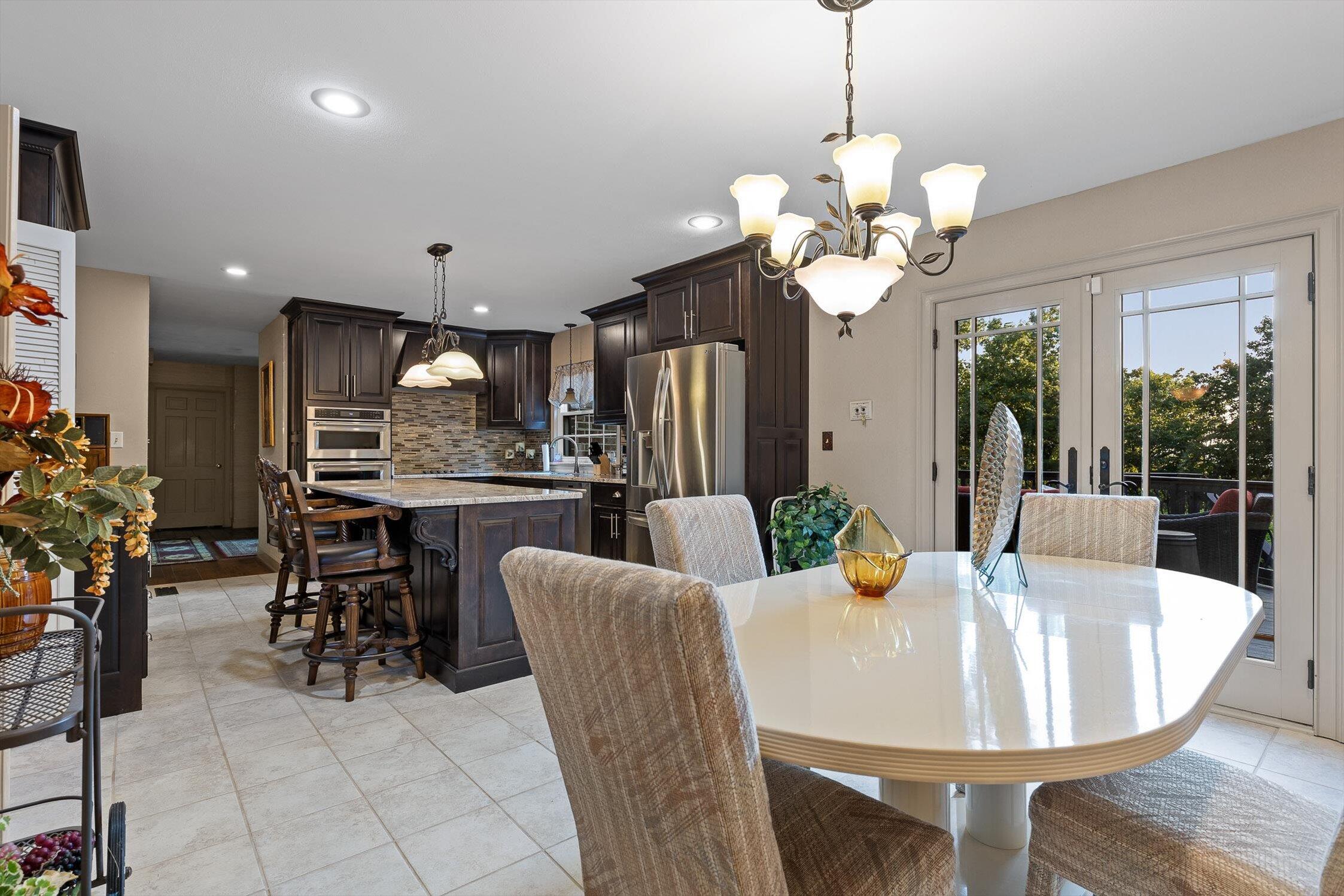 7819 Stonehenge Drive