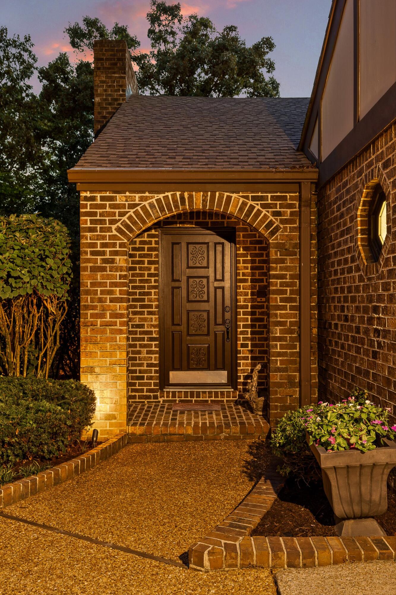 7819 Stonehenge Drive