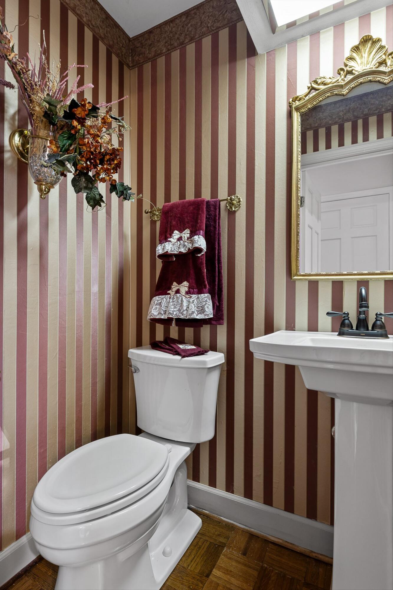 7819 Stonehenge Drive