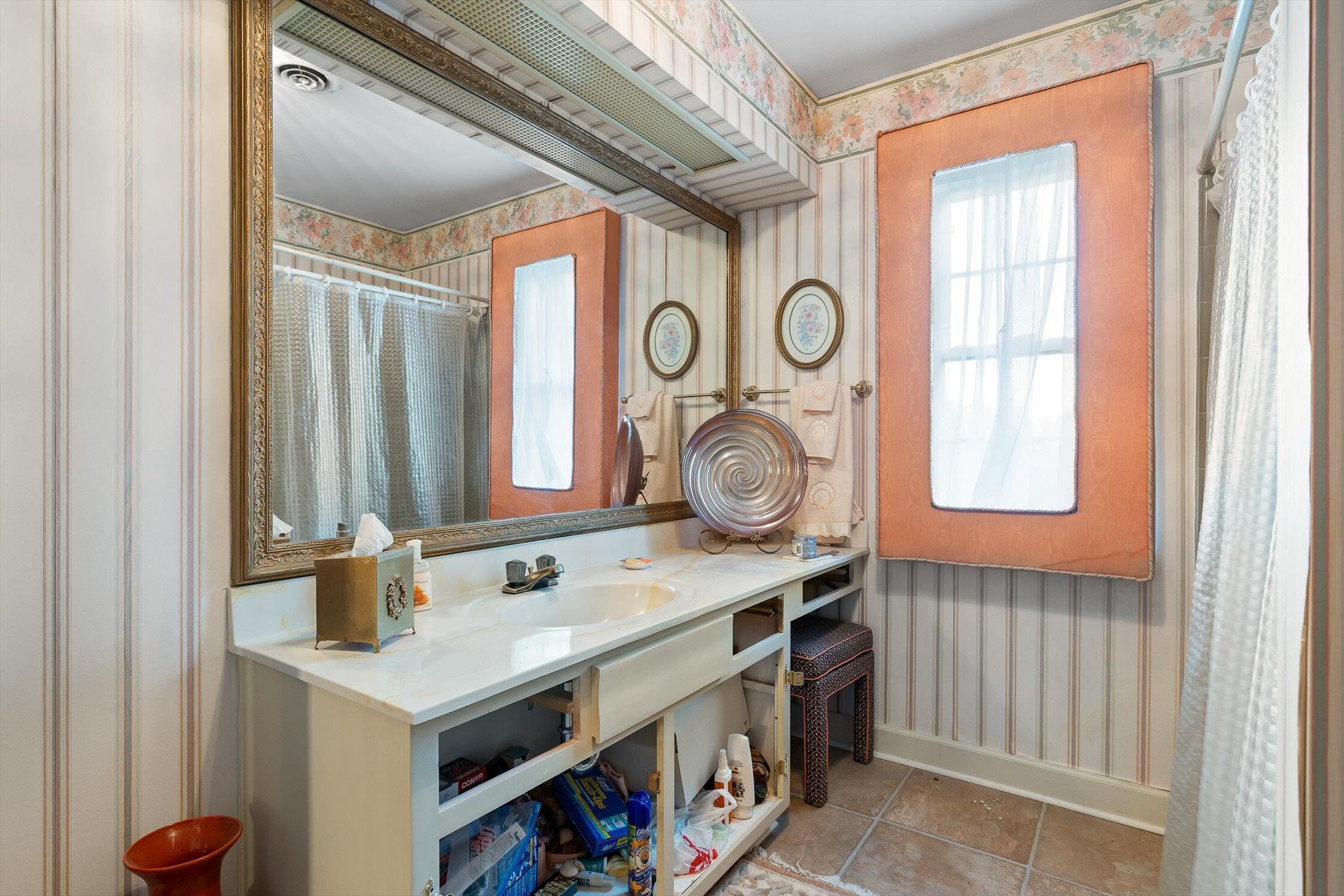 7819 Stonehenge Drive