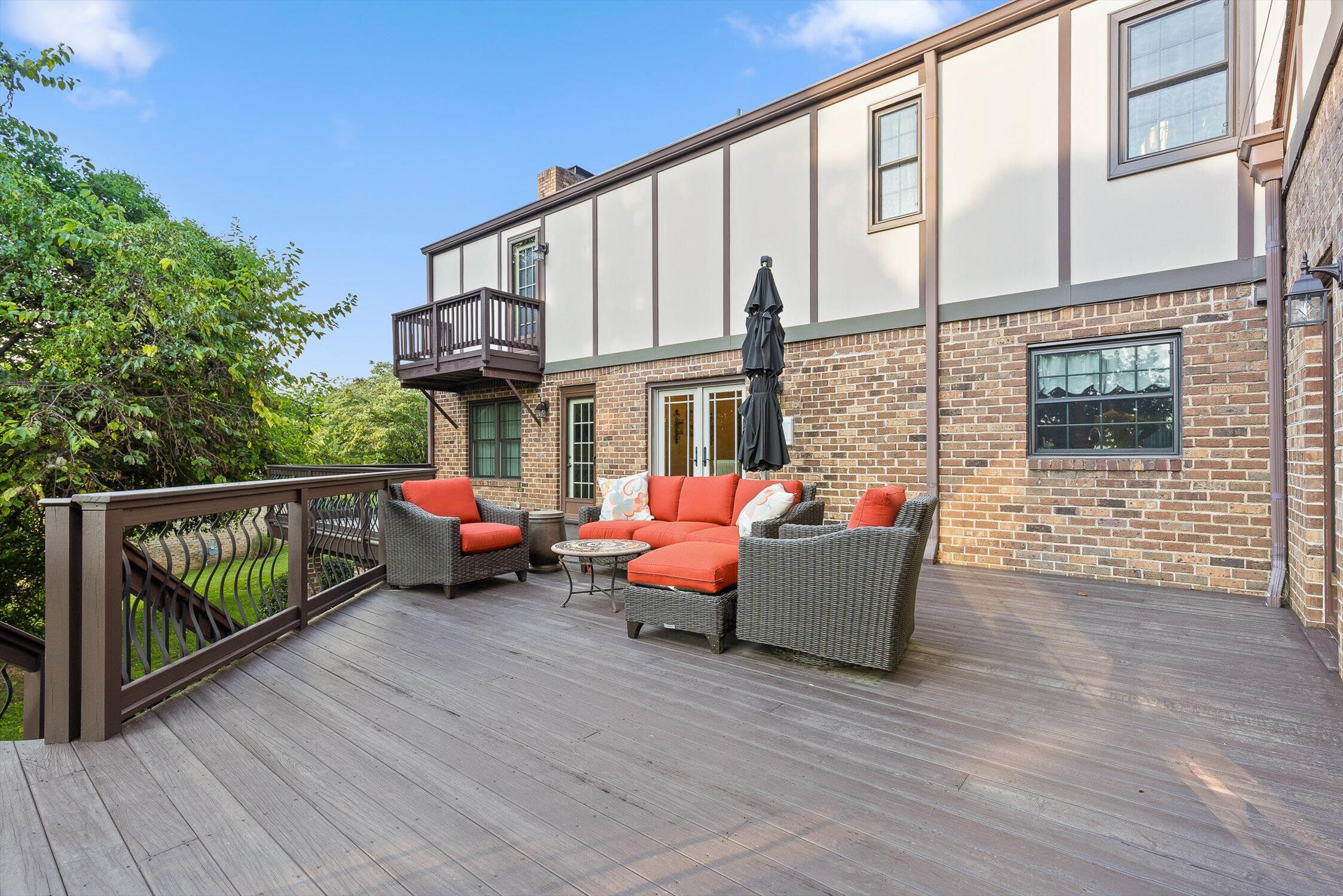 7819 Stonehenge Drive