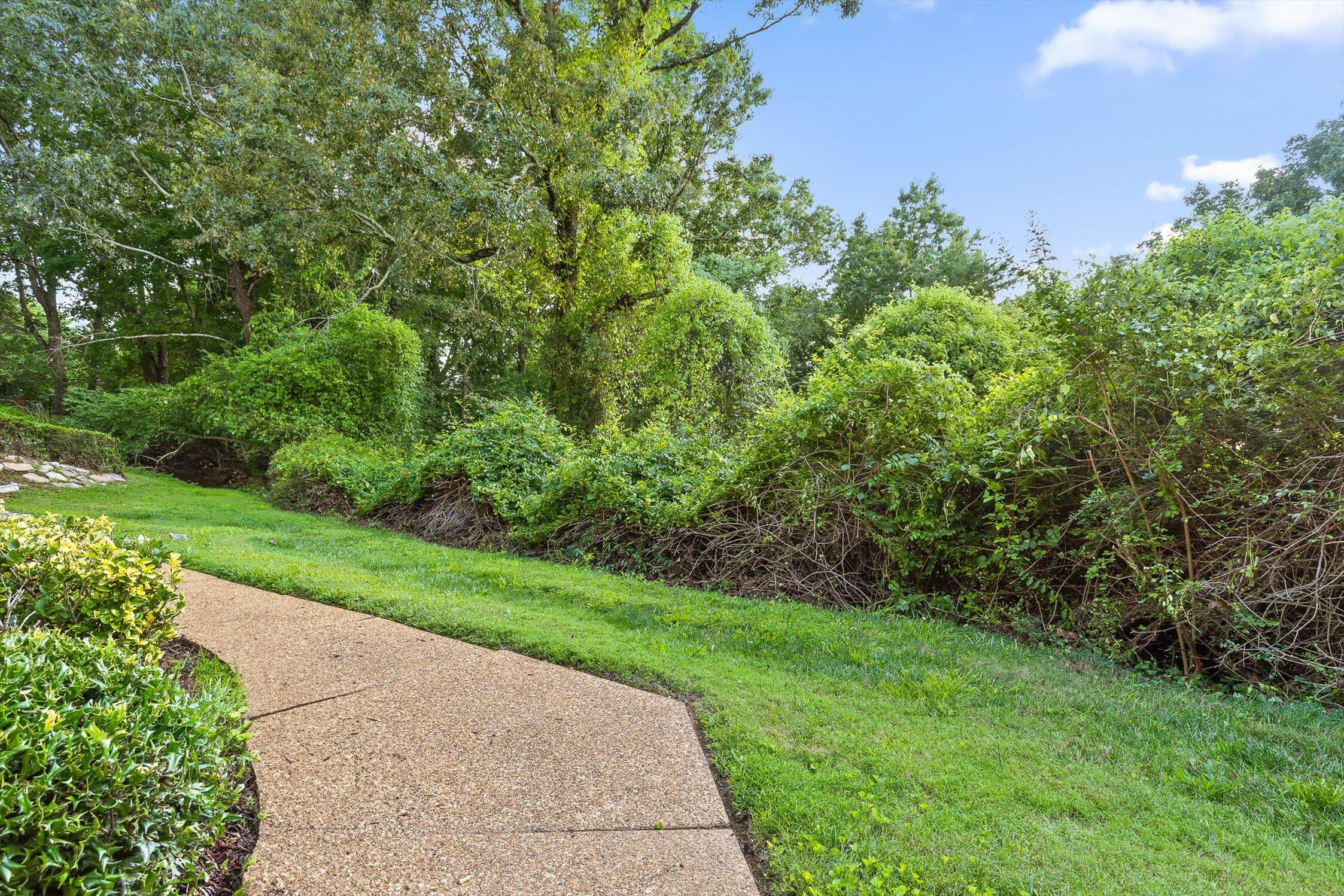 7819 Stonehenge Drive