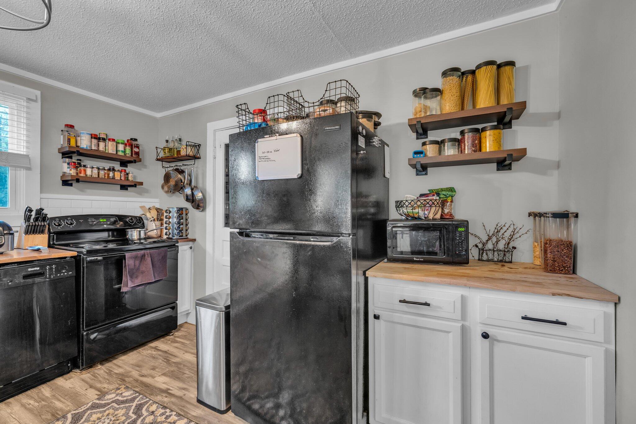 2106 Tunnel Boulevard