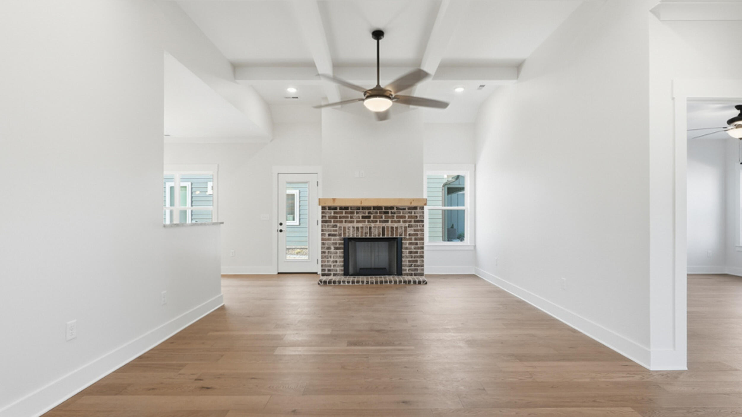125 Arthur Lane NW