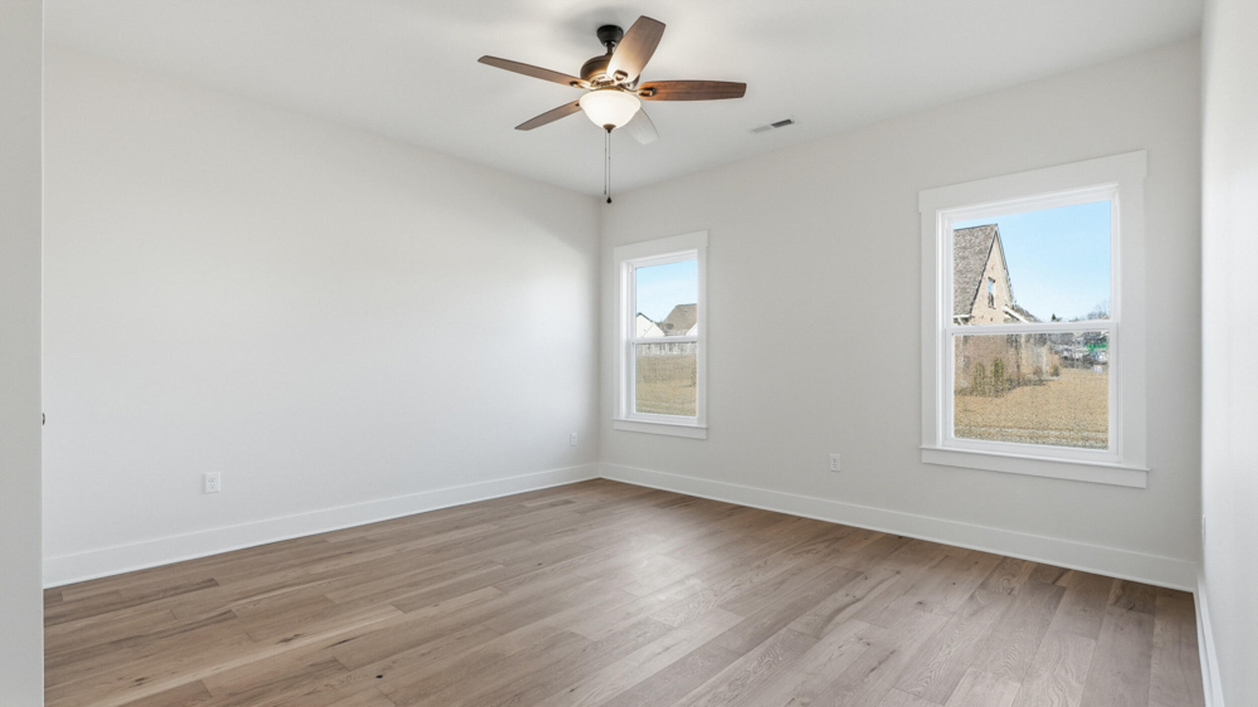 125 Arthur Lane NW