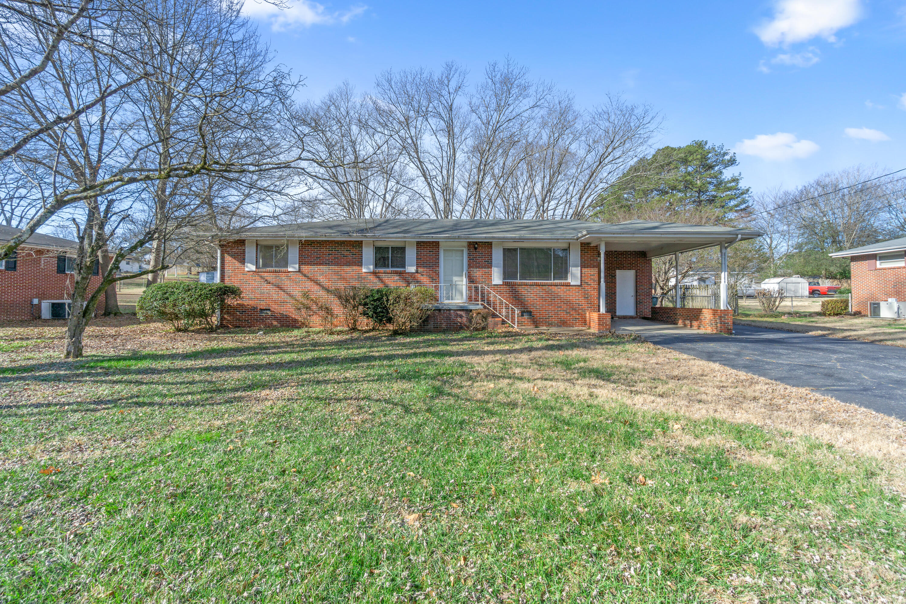 2515 Arbor Creek Way