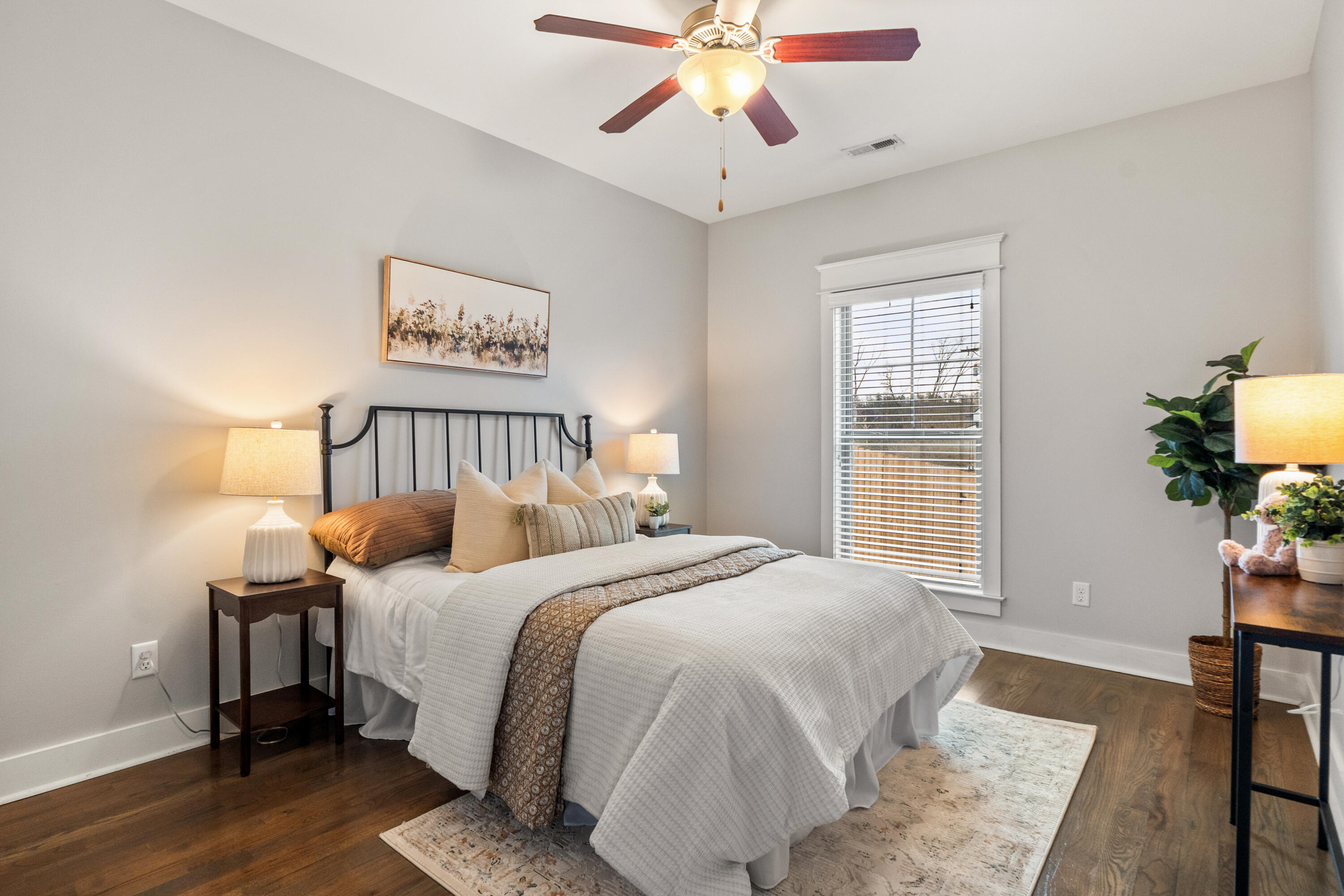 3528 Morning Dew Cove