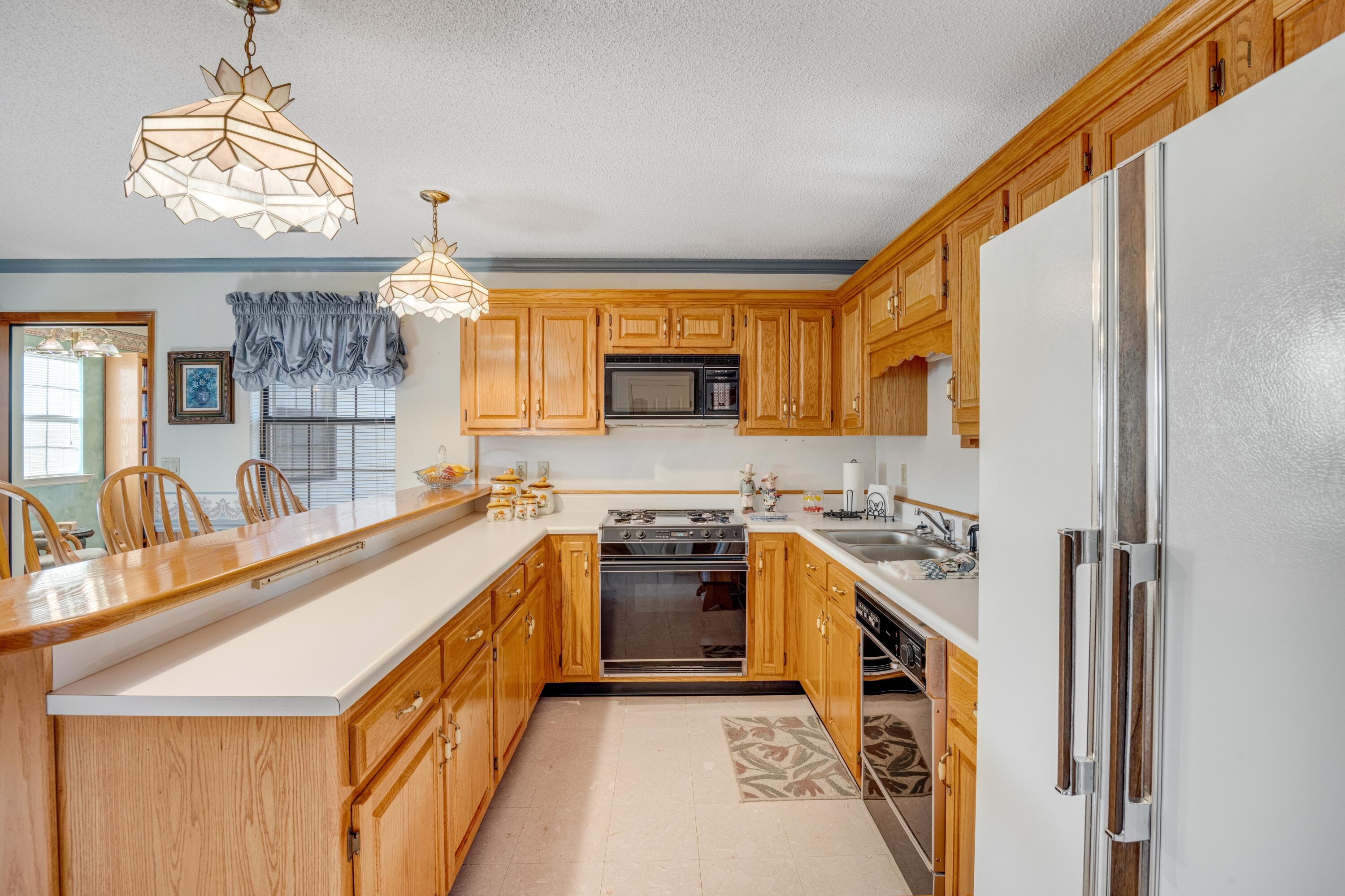 9223 Sunny Shore Lane