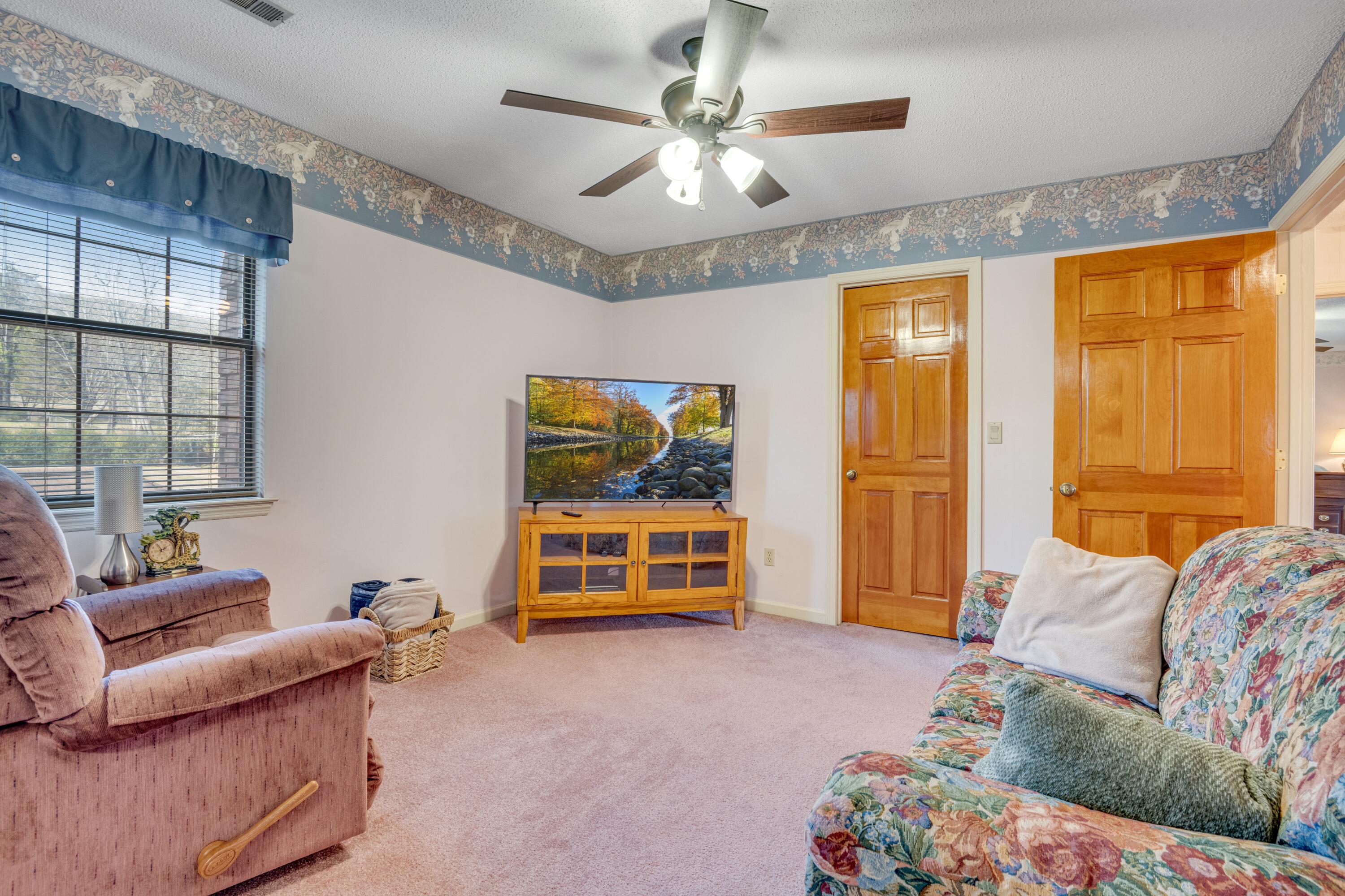 9223 Sunny Shore Lane