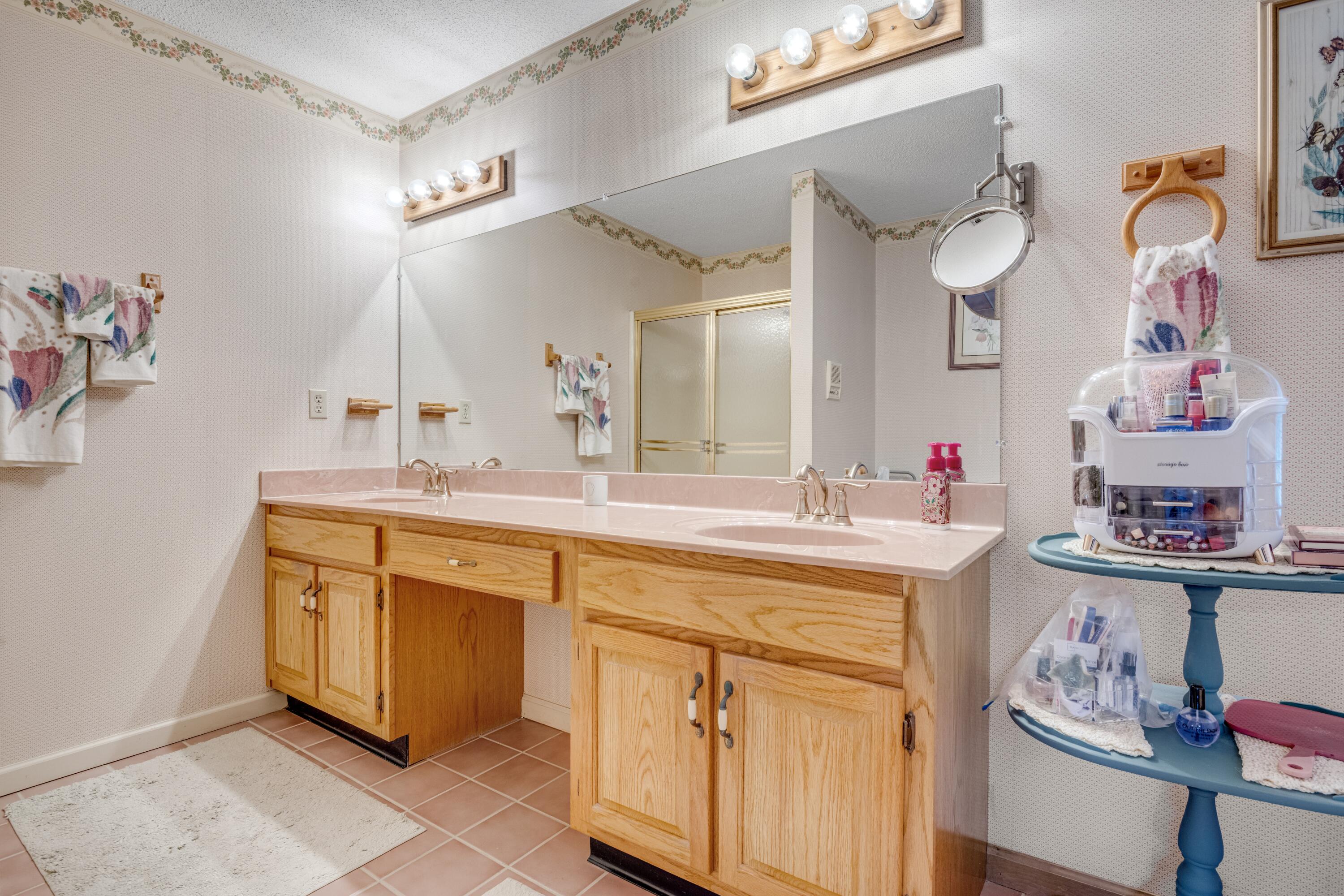 9223 Sunny Shore Lane