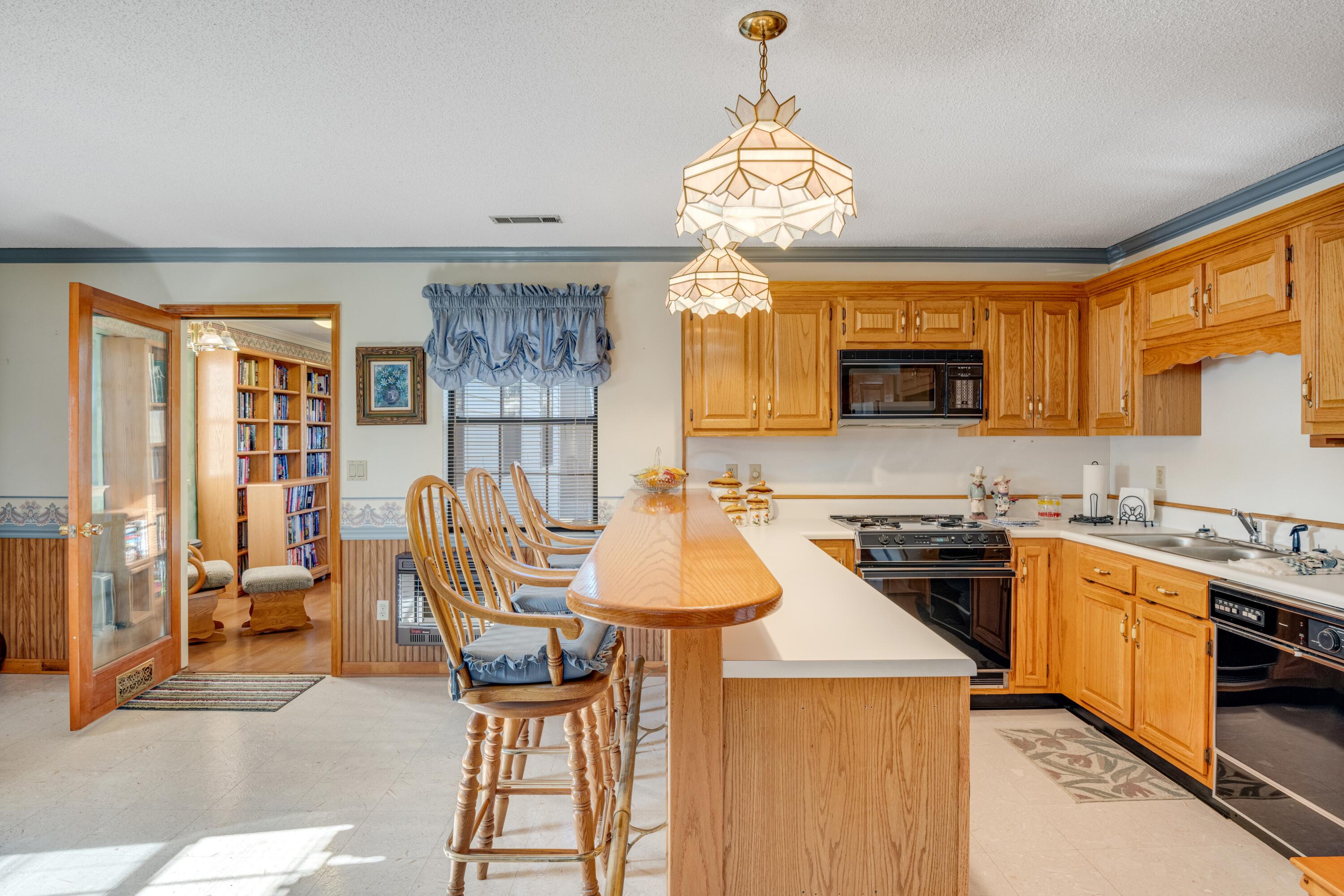 9223 Sunny Shore Lane