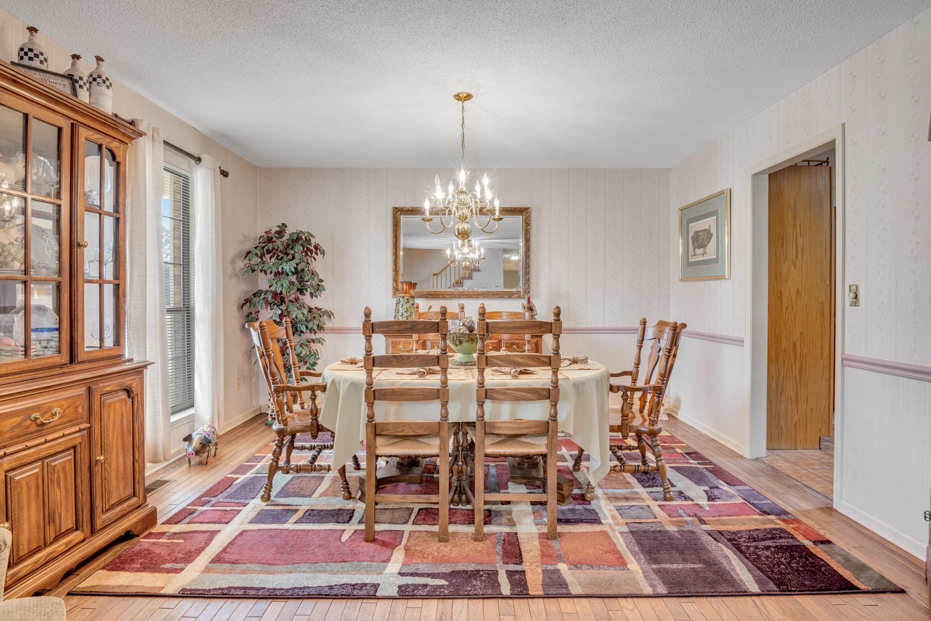 9223 Sunny Shore Lane